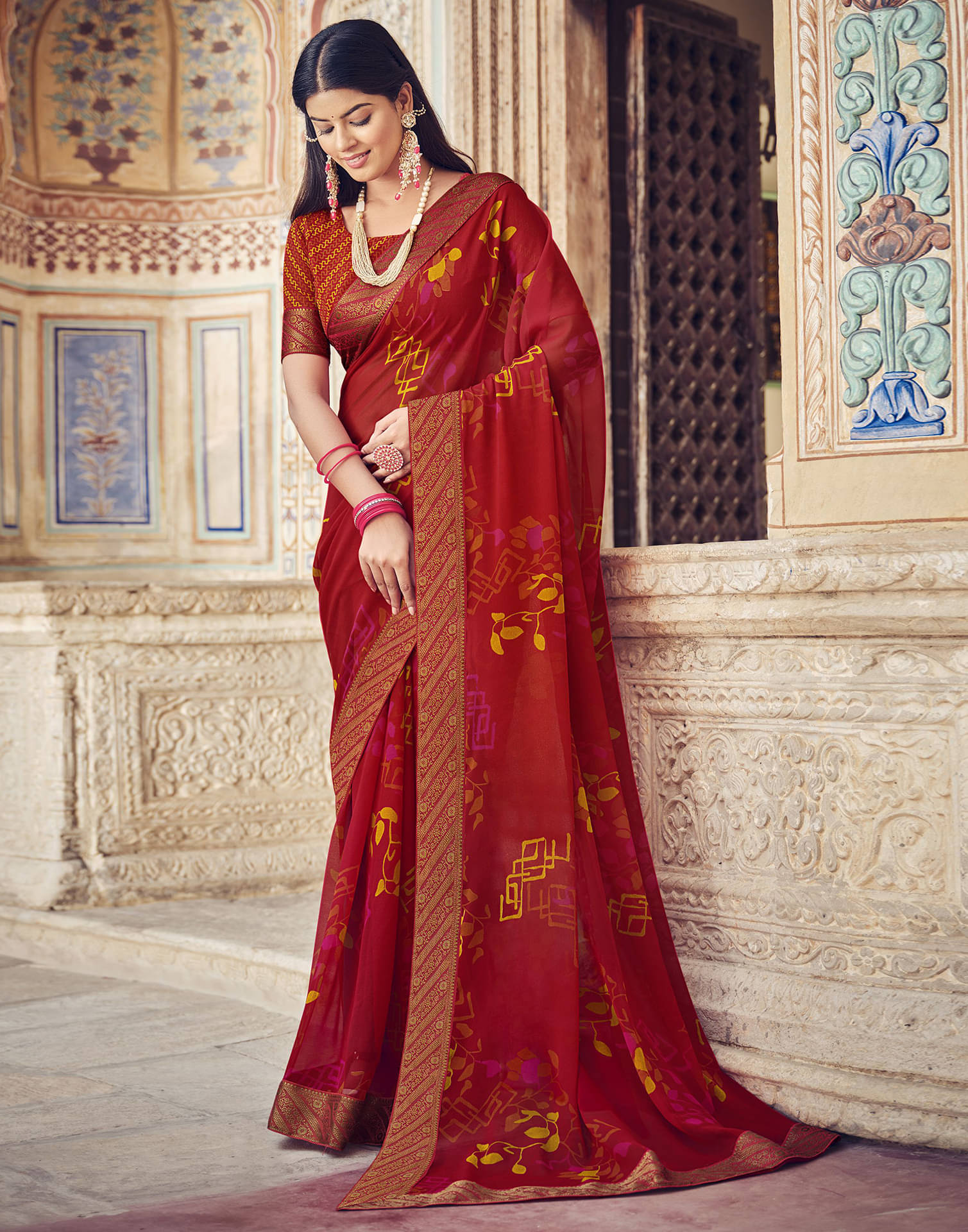     			Satrani Georgette Printed Saree With Unstitched Blouse Piece ( Red )