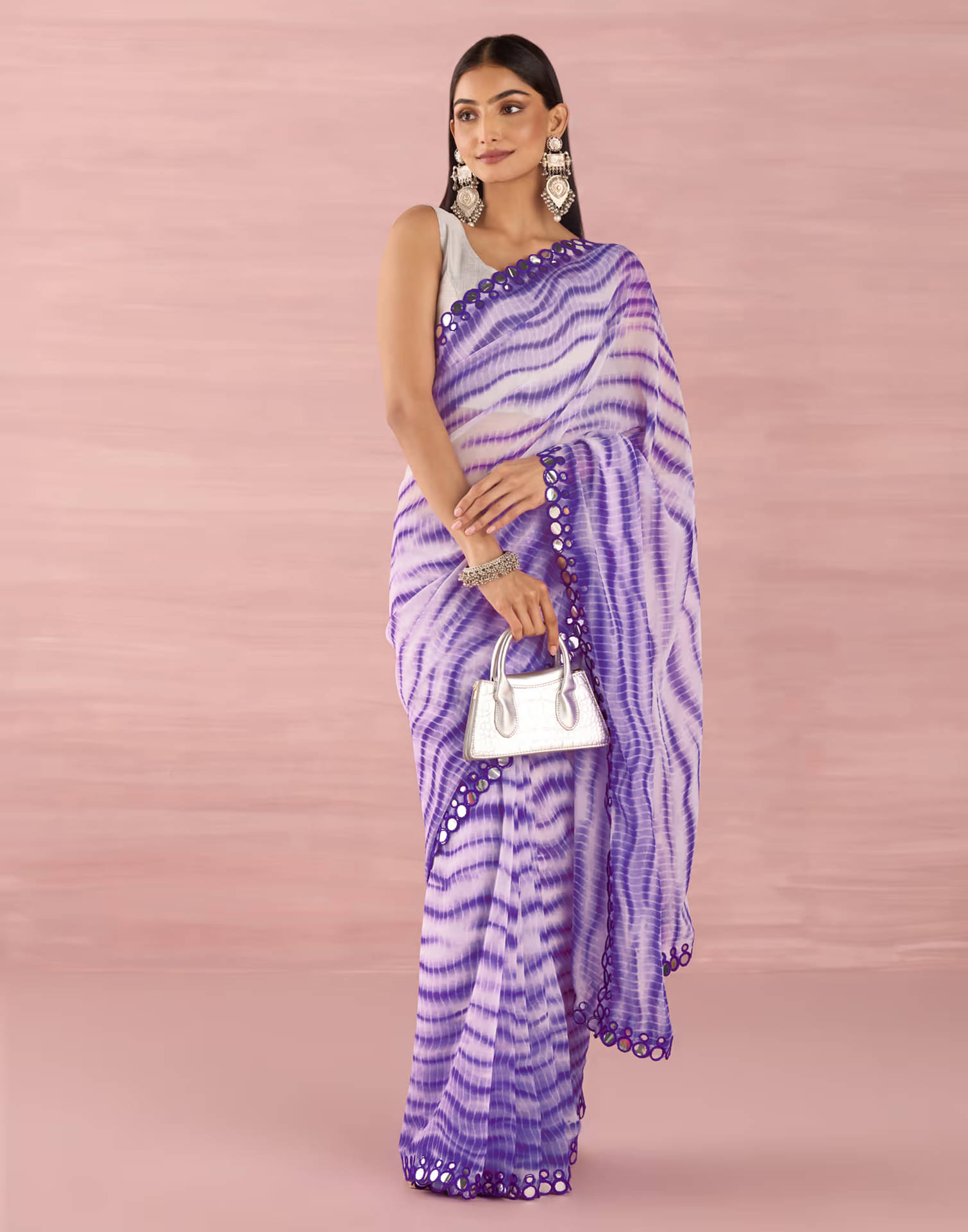 Satrani Georgette Printed Saree With Unstitched Blouse Piece ( Purple ) Satrani Georgette Printed Saree With Unstitched Blouse Piece ( Purple )