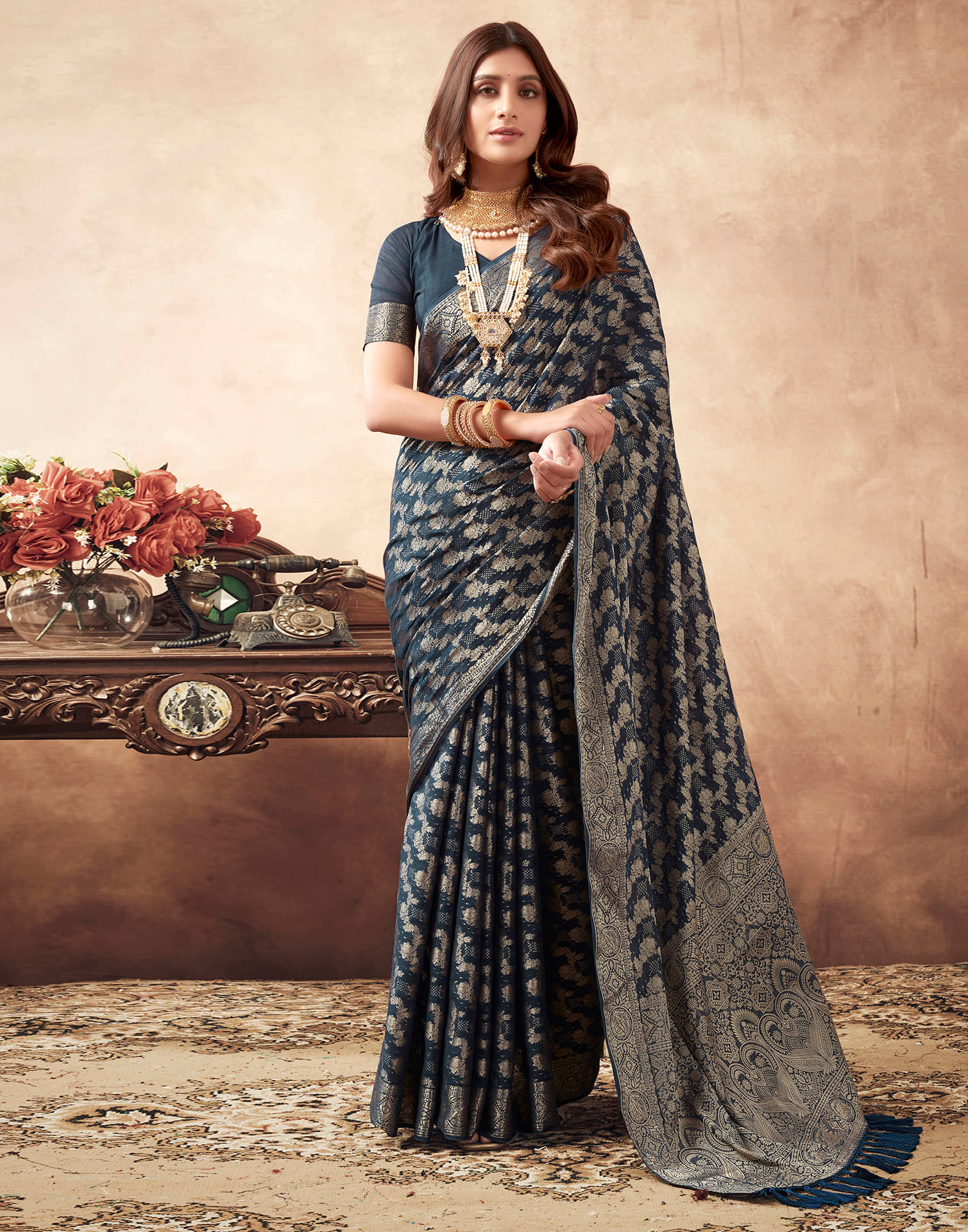     			Satrani Georgette Woven Saree With Unstitched Blouse Piece ( Blue )