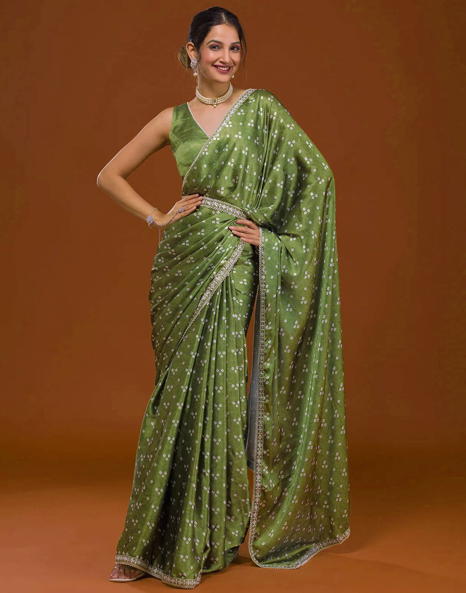 Satrani Silk Blend Printed Saree With Unstitched Blouse Piece ( Olive ) Satrani Silk Blend Printed Saree With Unstitched Blouse Piece ( Olive )