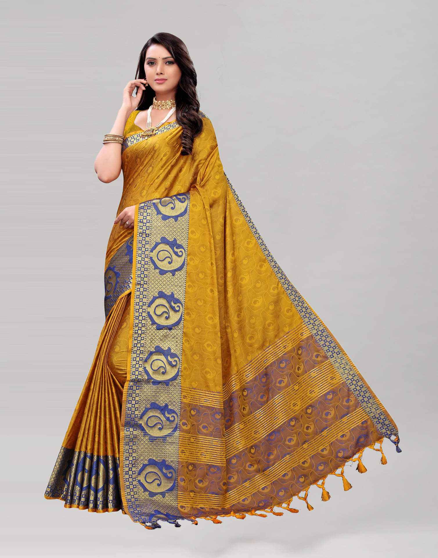 Satrani Silk Blend Woven Saree With Unstitched Blouse Piece ( Orange ) Satrani Silk Blend Woven Saree With Unstitched Blouse Piece ( Orange )