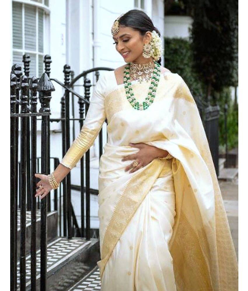 Satrani Silk Blend Woven Saree With Unstitched Blouse Piece ( White ) Satrani Silk Blend Woven Saree With Unstitched Blouse Piece ( White )