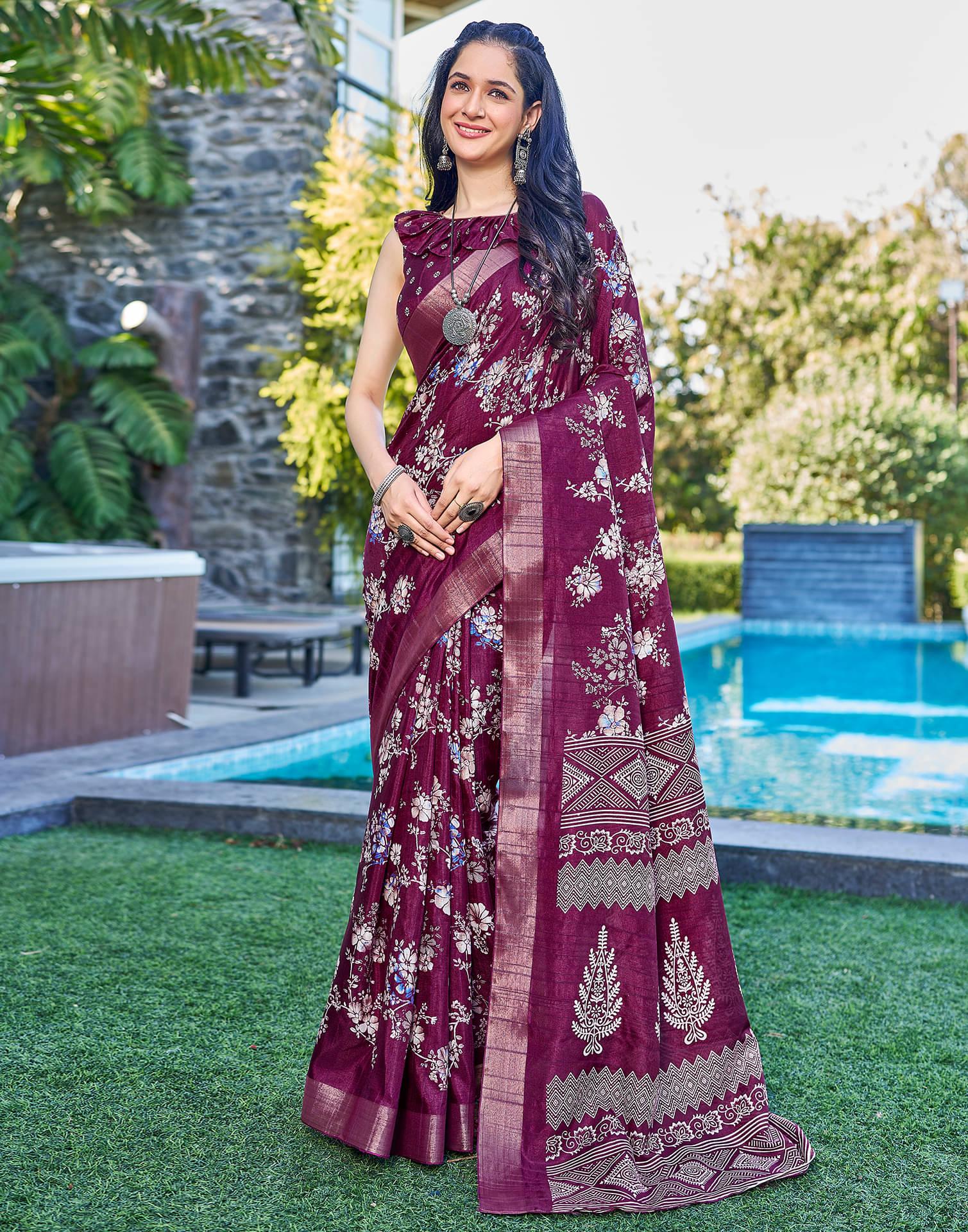    			Satrani Silk Printed Saree With Unstitched Blouse Piece ( Wine )