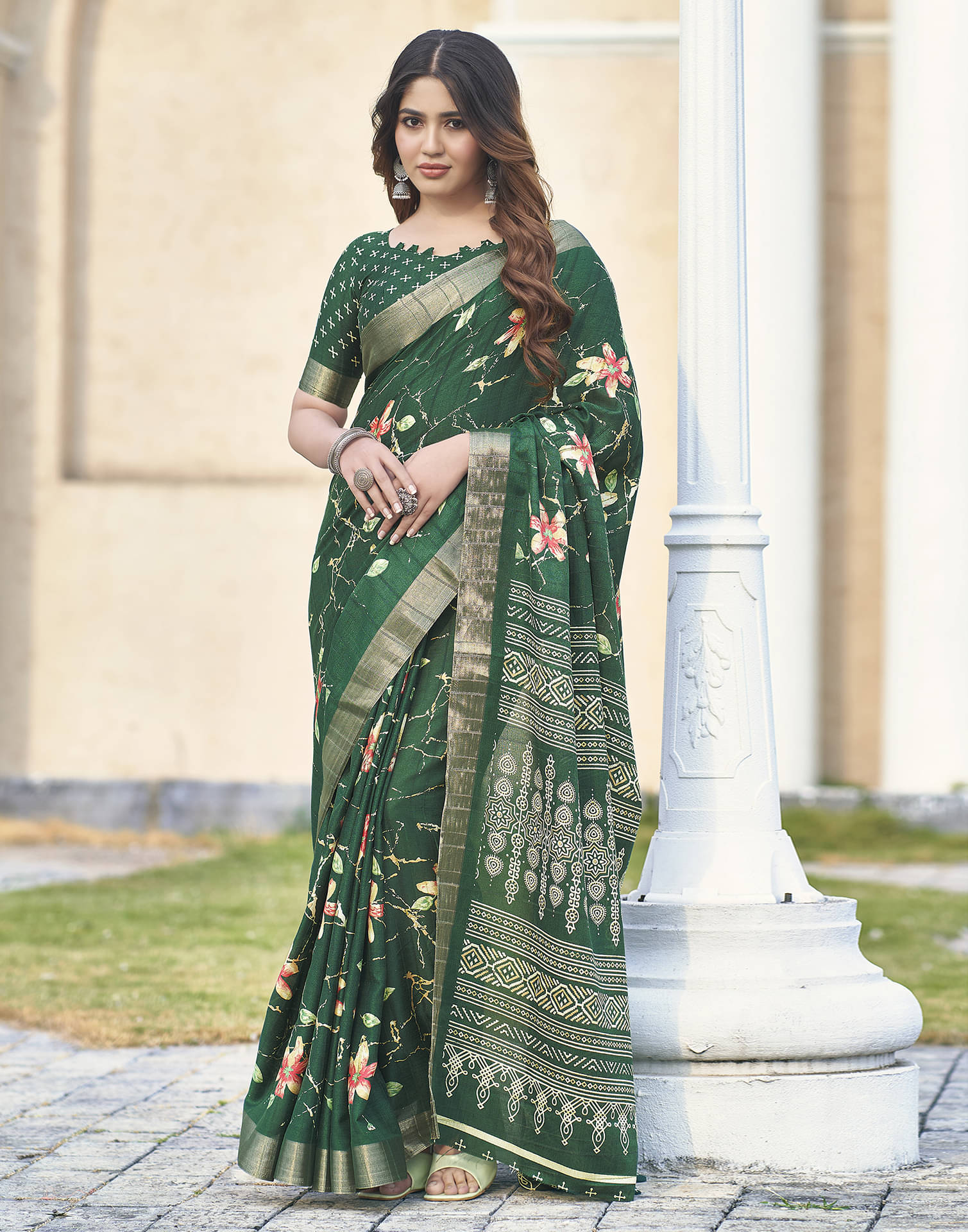     			Satrani Silk Printed Saree With Unstitched Blouse Piece ( Green )