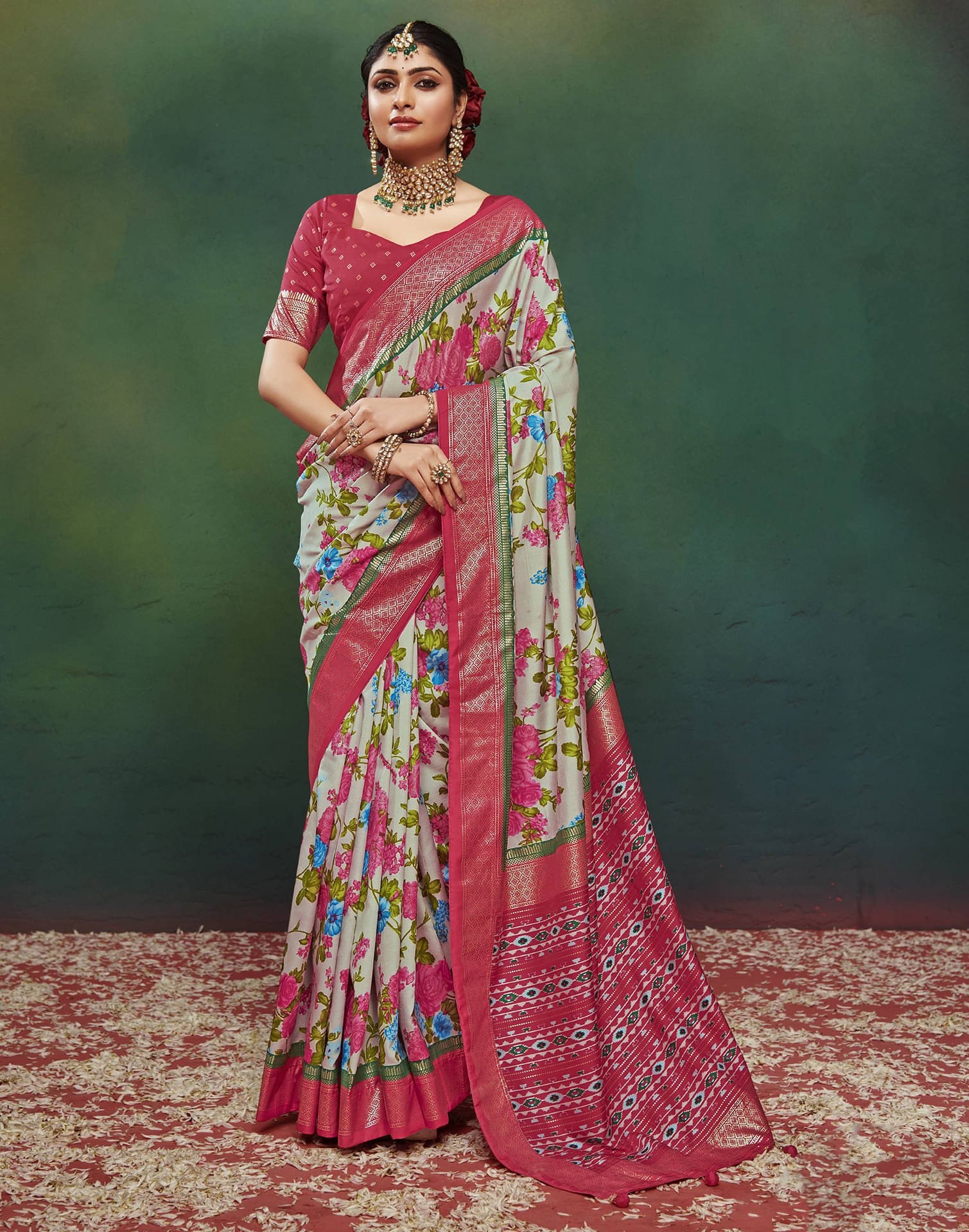 Satrani Silk Printed Saree With Unstitched Blouse Piece ( Grey ) Satrani Silk Printed Saree With Unstitched Blouse Piece ( Grey )