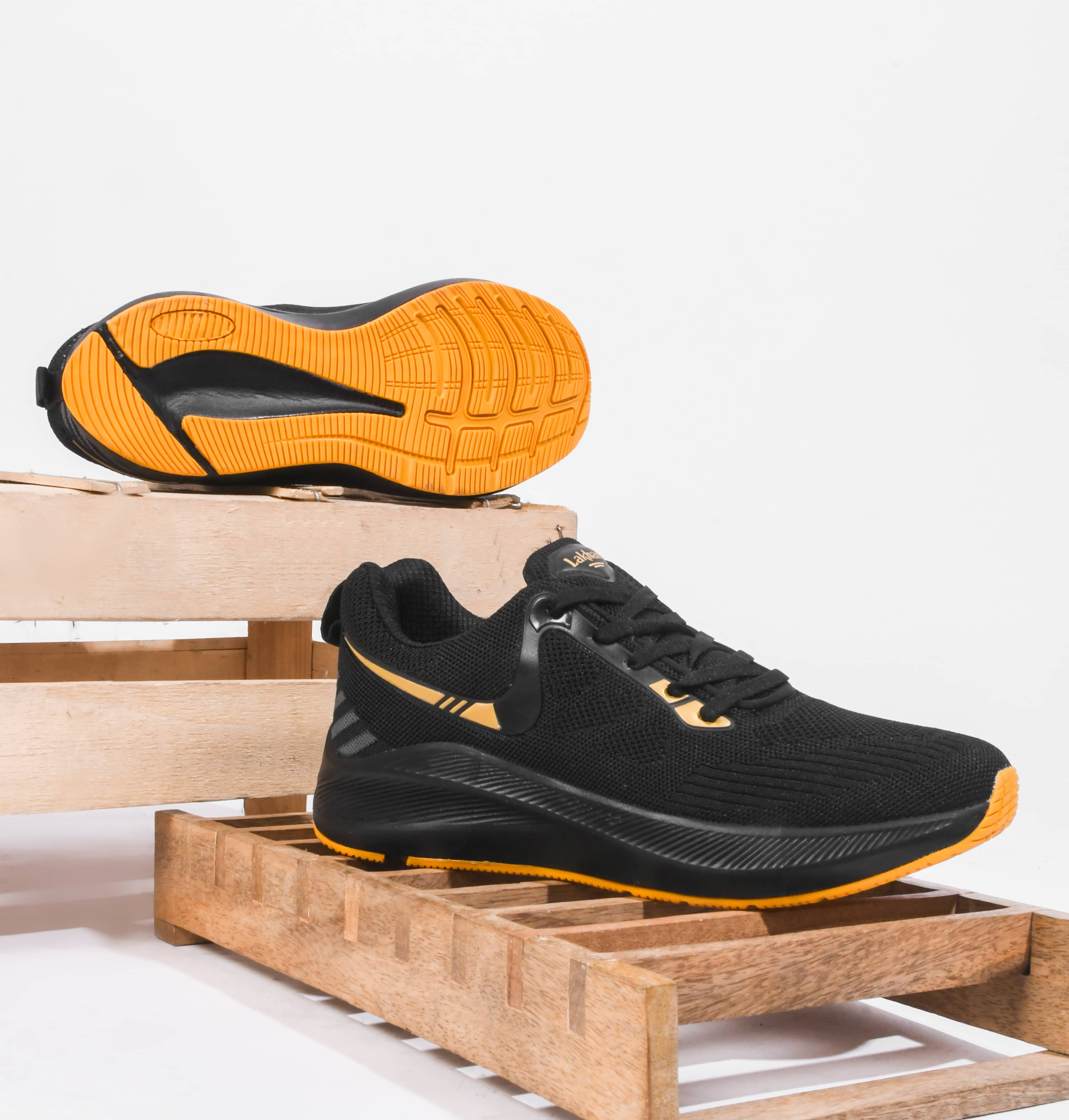 Lakhani Aashirwad E-Kick-08_Black-Gold Black Men's Sports Running Shoes Lakhani Aashirwad E-Kick-08_Black-Gold Black Men's Sports Running Shoes