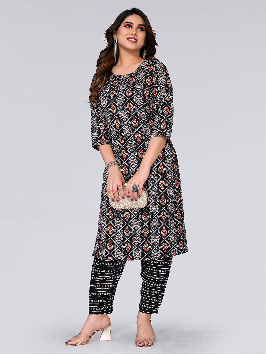     			Skylee Cotton Blend Printed Kurti With Pants Women's Stitched Salwar Suit - Black ( Pack of 1 )