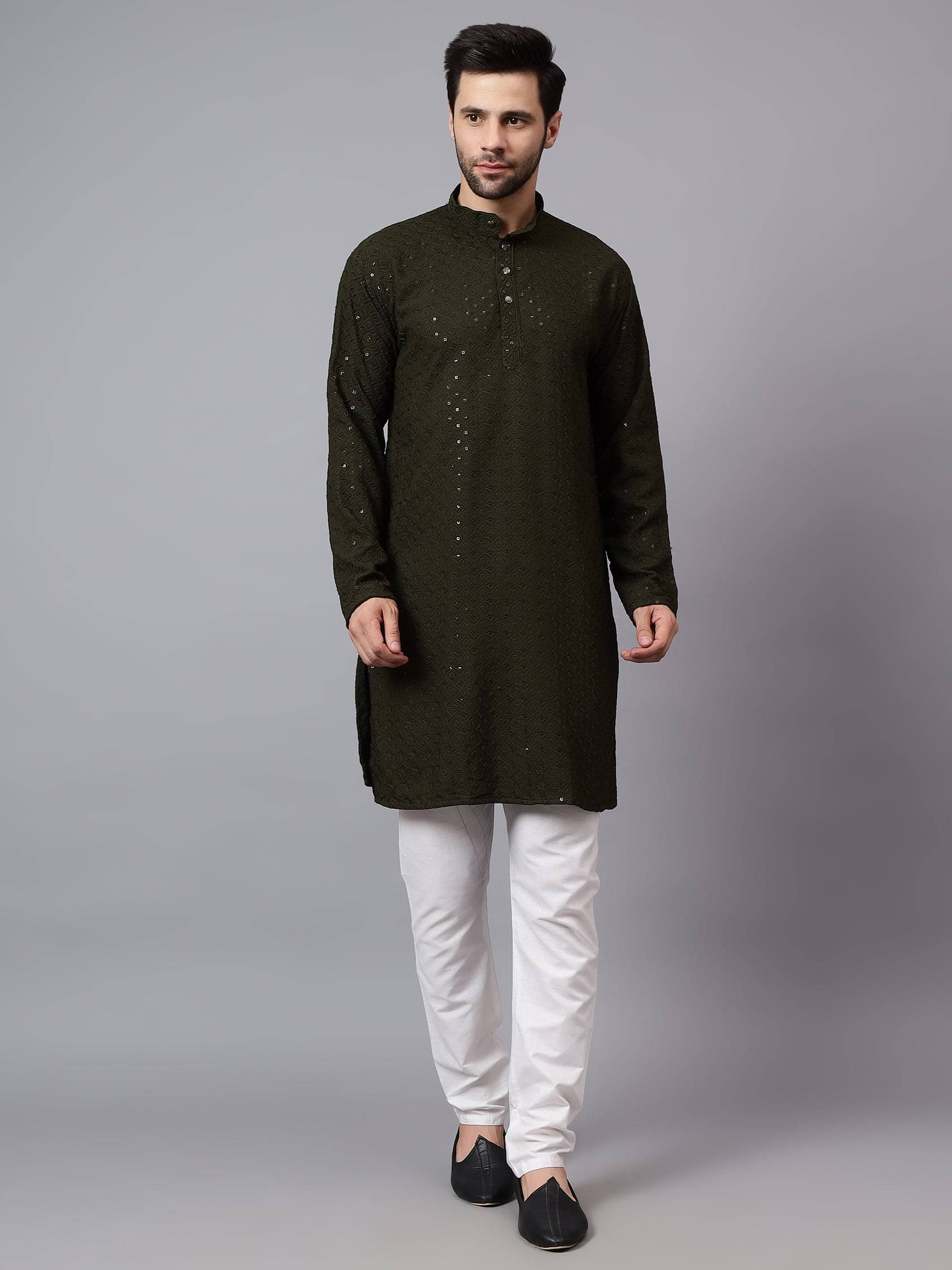 Yugnik Green Sequin Regular Fit Men's Kurta Pyjama Set ( Pack of 1 ) Yugnik Green Sequin Regular Fit Men's Kurta Pyjama Set ( Pack of 1 )