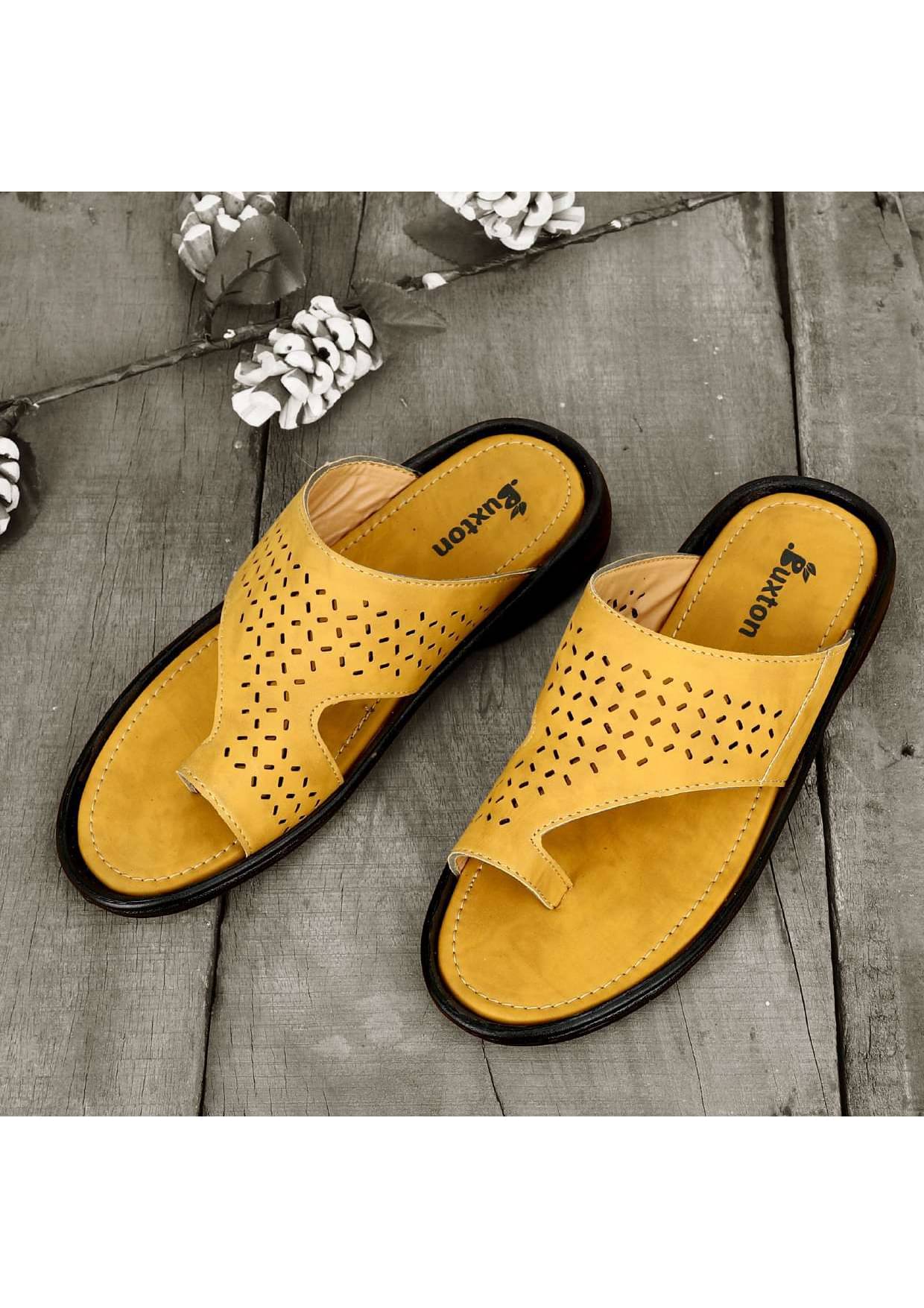     			Buxton Beige Men's Slide Flip Flop