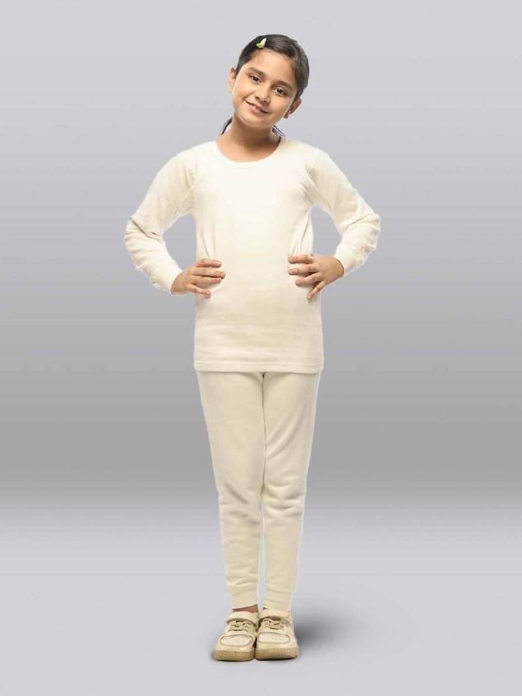 Lux Inferno Single Girls Cotton Blend Thermal Top & Bottom Sets ( White ) Lux Inferno Single Girls Cotton Blend Thermal Top & Bottom Sets ( White )