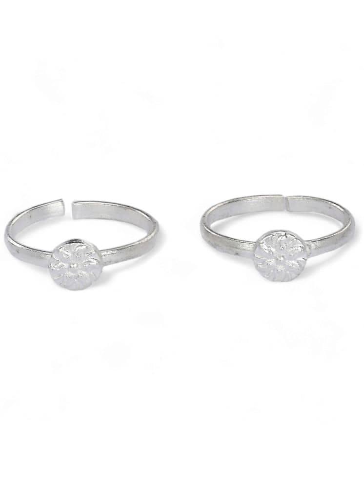 AanyaCentric Silver Toe Rings ( Pack of 1 ) - Anklets | Buy online on ZillyBuy
