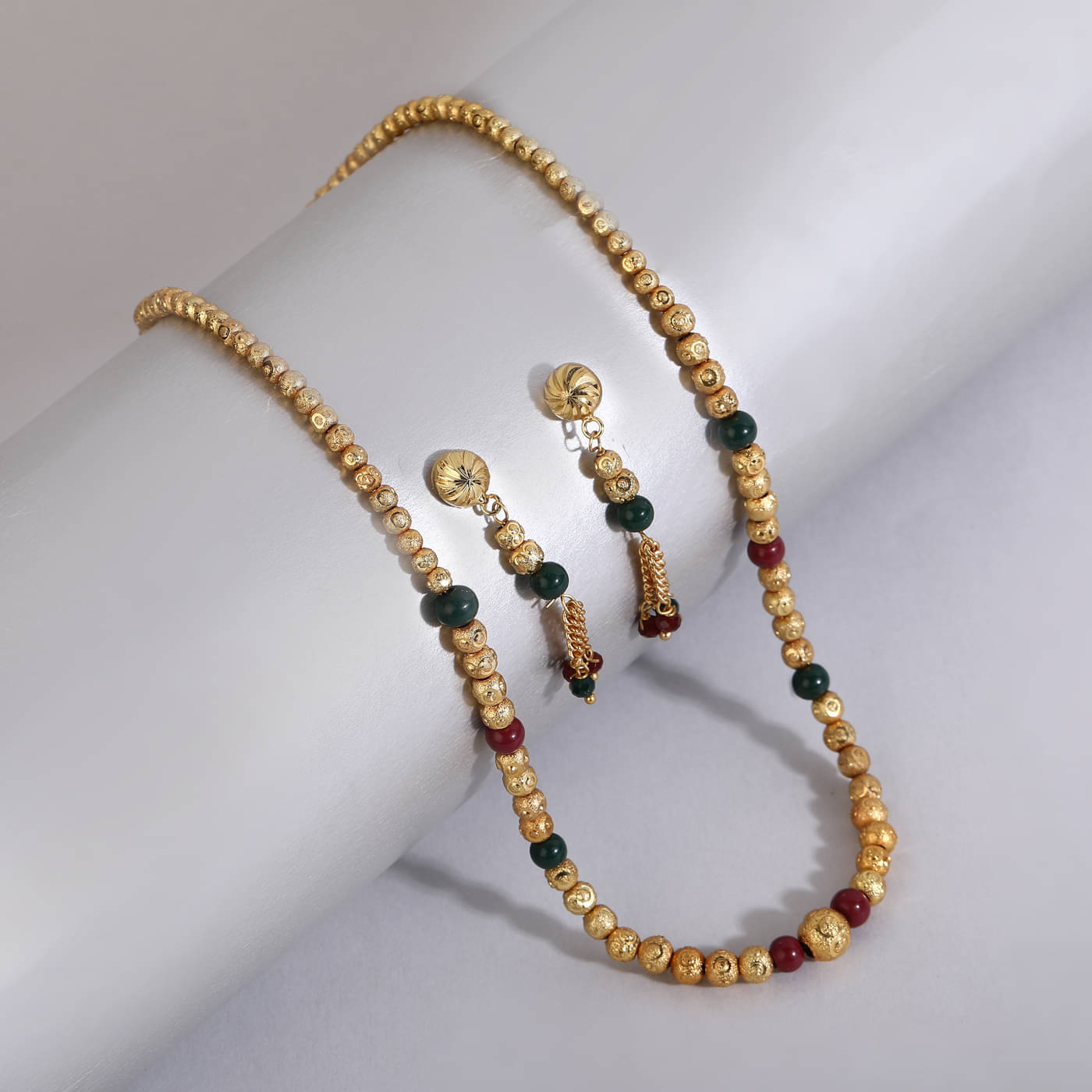     			Bhagya Lakshmi Multicolor Alloy Necklace Set ( Pack of 1 )