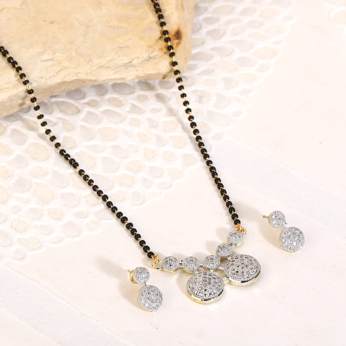     			Bhagya Lakshmi Silver Pendant set ( Pack of 1 )