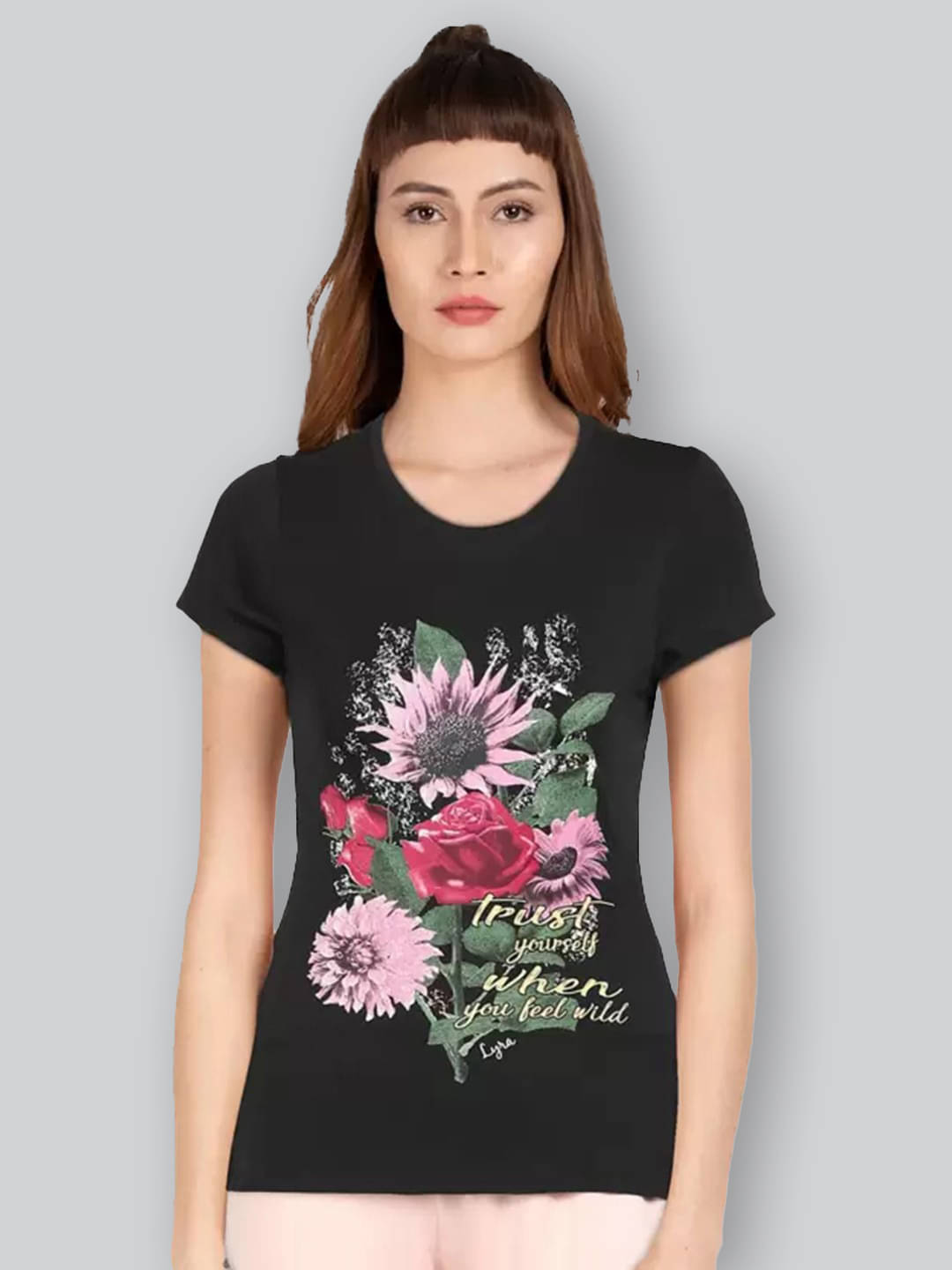     			LYRA Women Cotton Printed Regular Fit Round Neck T-Shirt ( Black )