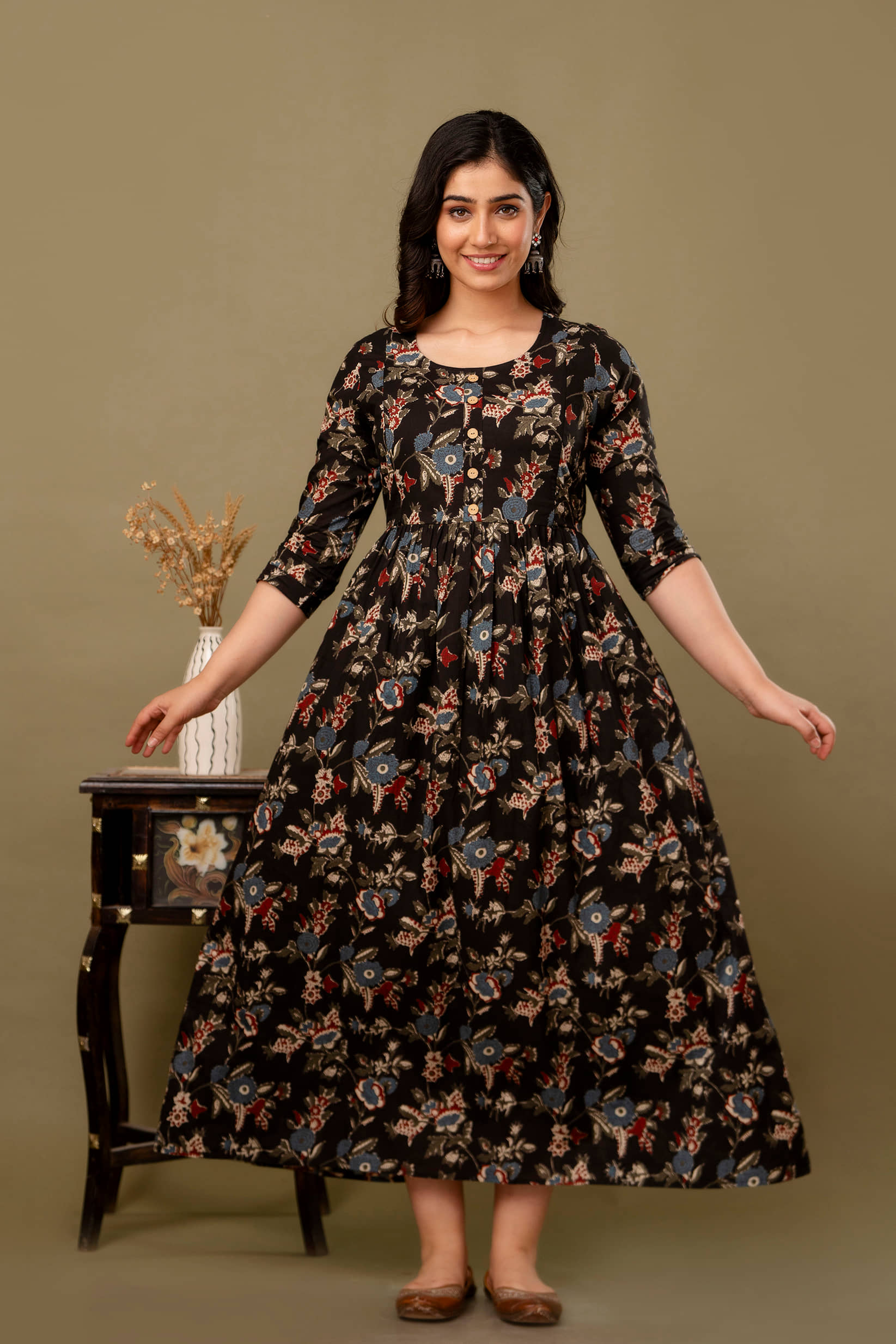 Nevisha Style Black Cotton Maternity Kurta Single