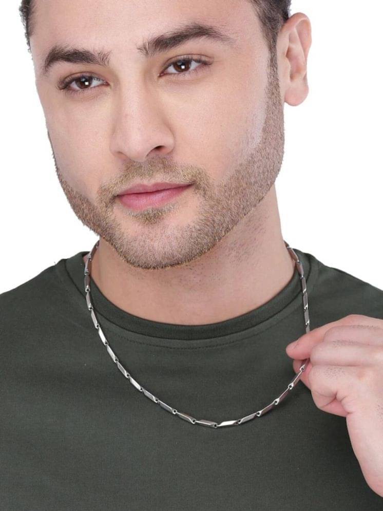 WTM Rhodium Plated Chain ( Set of 1 ) WTM Rhodium Plated Chain ( Set of 1 )