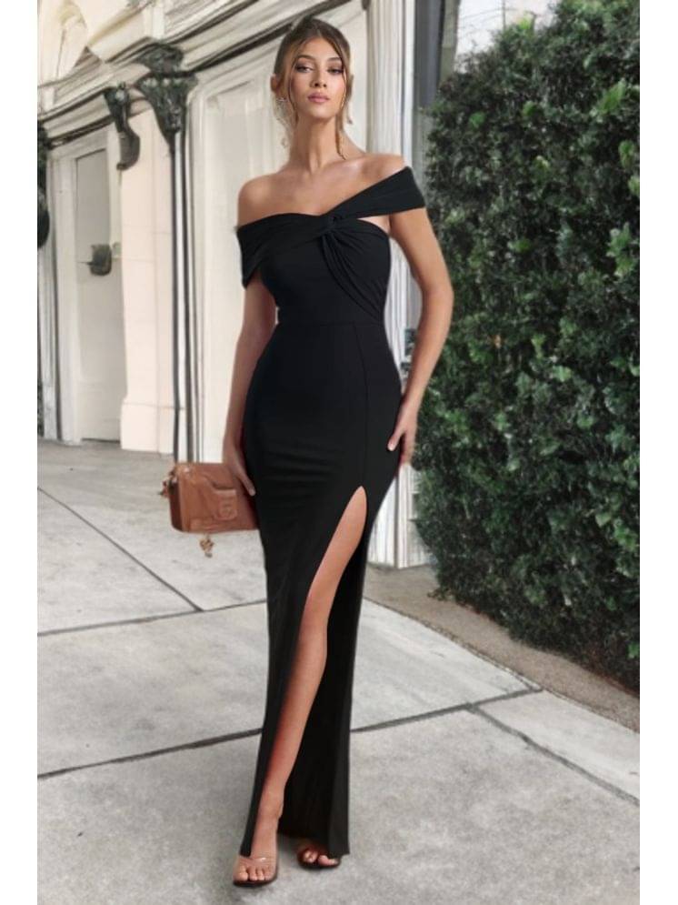     			Traquila Women Lycra Solid Side Slit Dress ( Black )