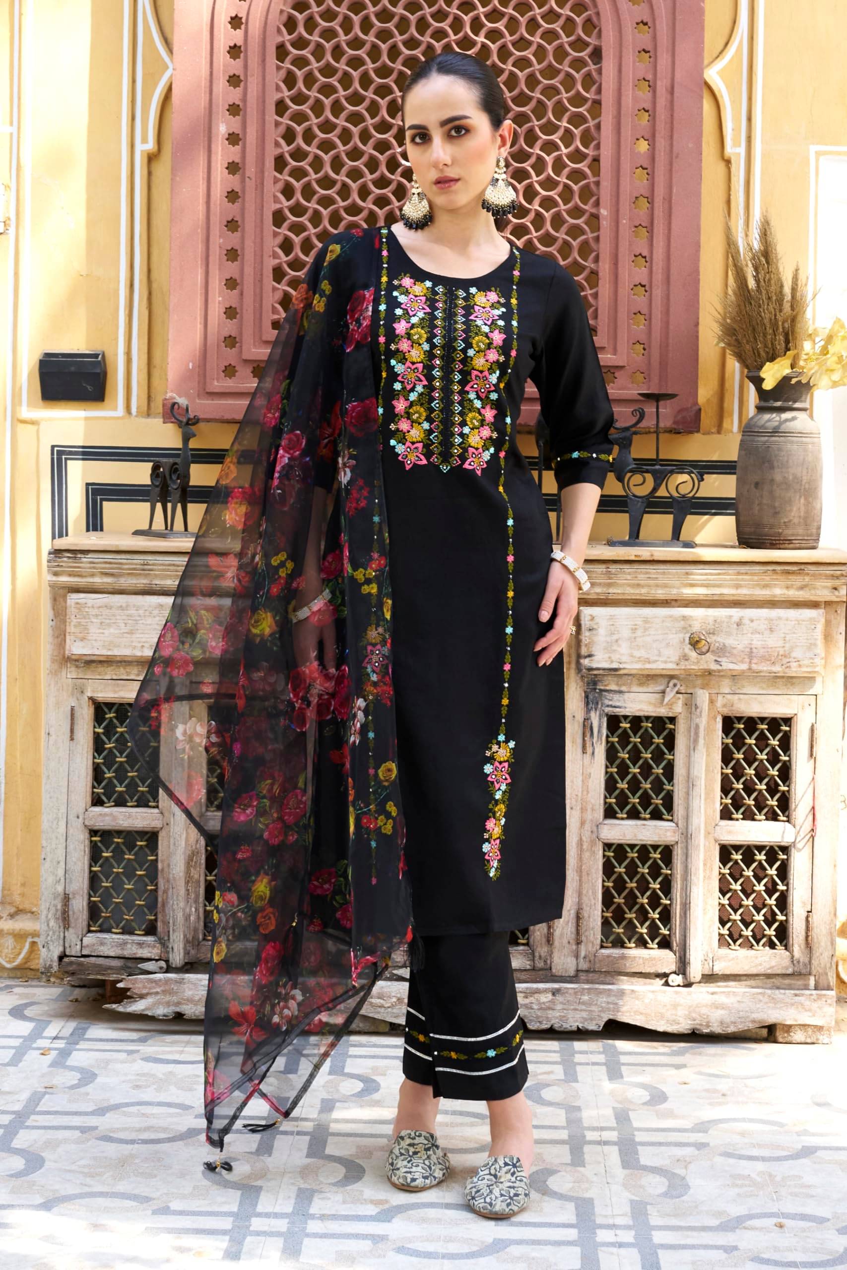 VredeVogel Rayon Embroidered Kurti With Pants Women's Stitched Salwar Suit - Black ( Pack of 1 )     			VredeVogel Rayon Embroidered Kurti With Pants Women's Stitched Salwar Suit - Black ( Pack of 1 )