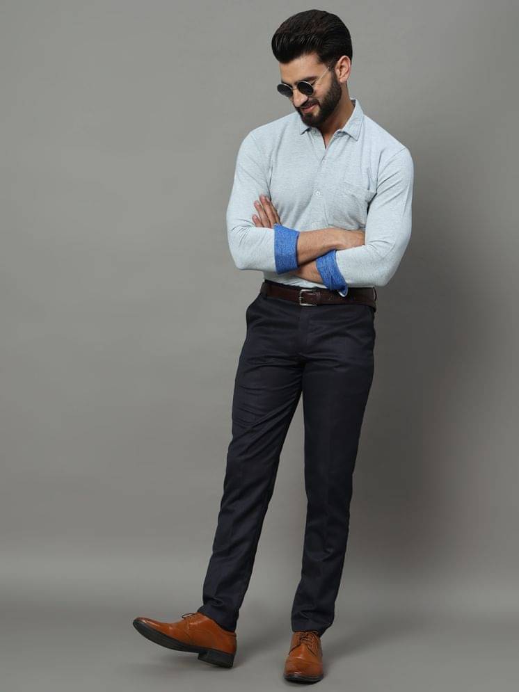 Nuovo Cotton Blend Regular Fit Full Sleeves Men's Formal Shirt - Grey ( Pack of 1 ) Nuovo Cotton Blend Regular Fit Full Sleeves Men's Formal Shirt - Grey ( Pack of 1 )