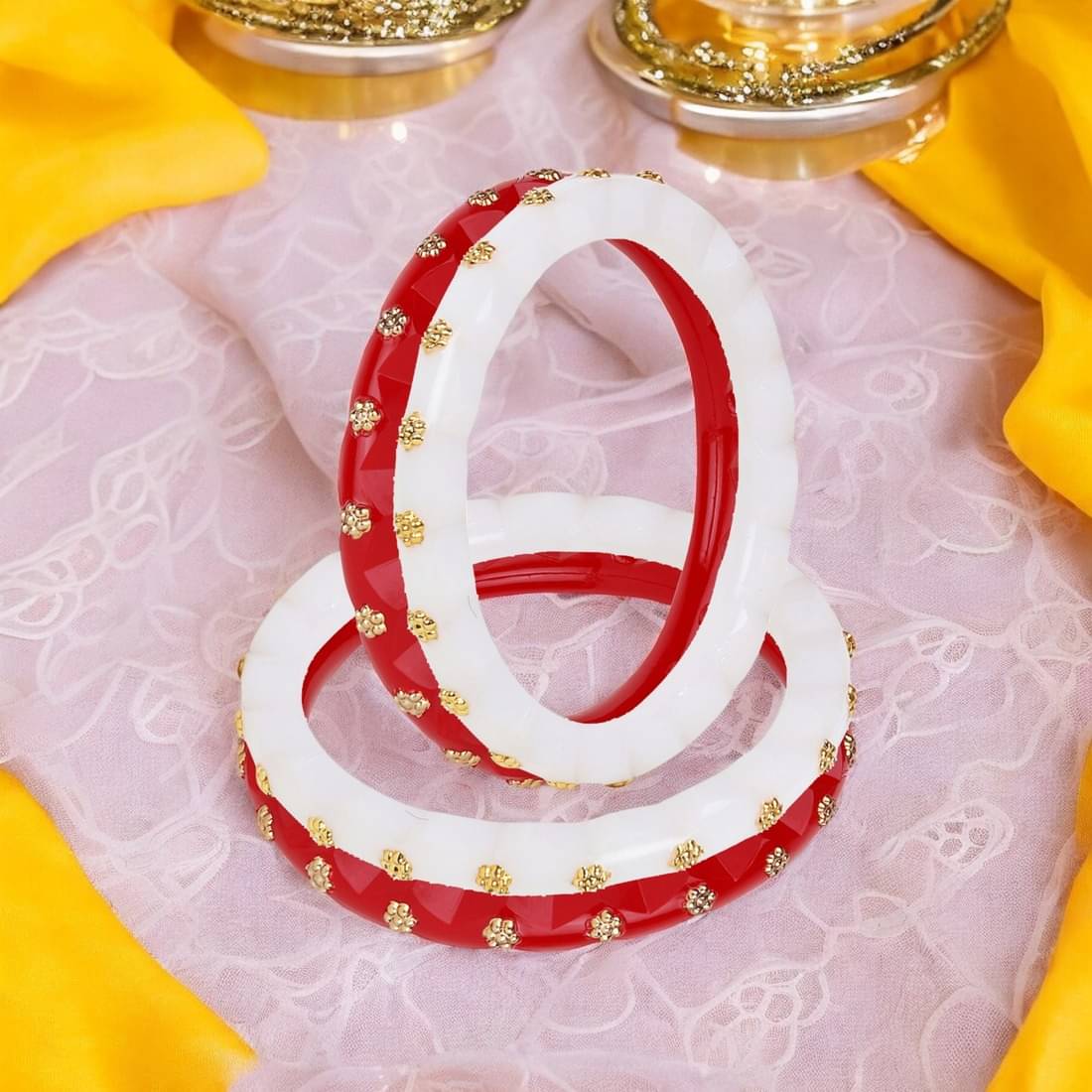     			SUNISKA Red Bangle Set ( Pack of 4 )