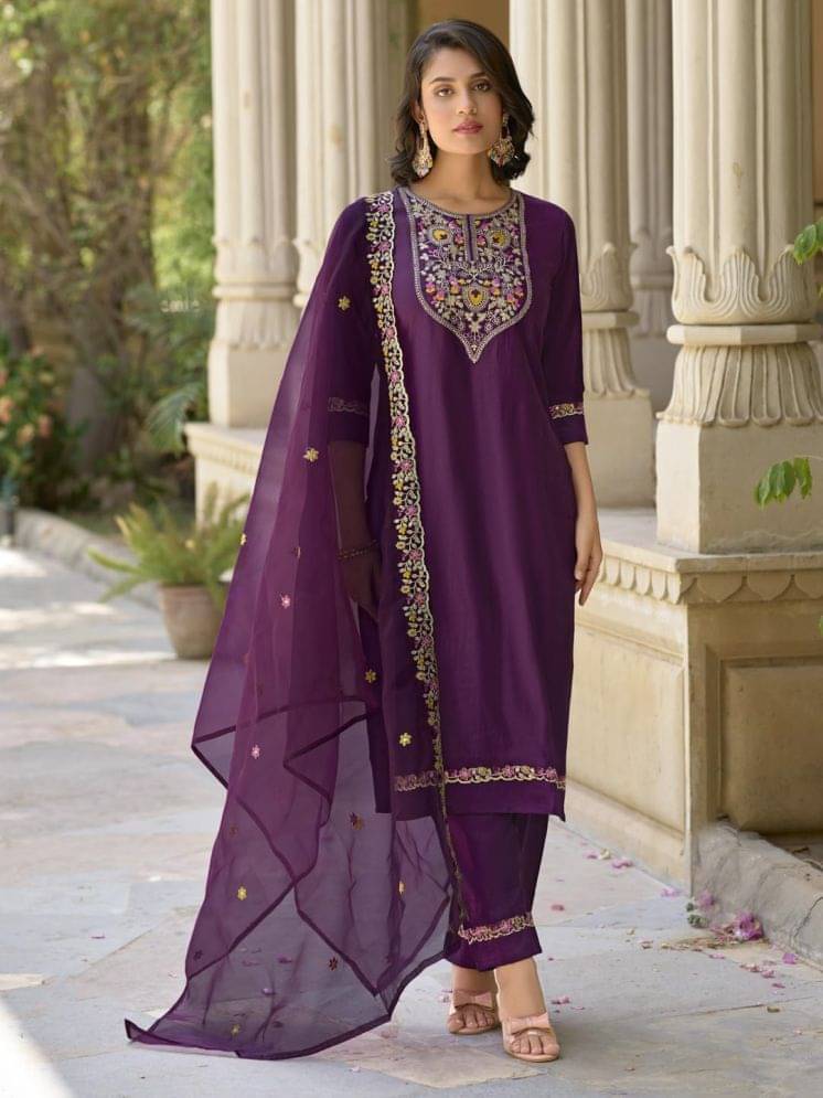 VredeVogel Viscose Embroidered Kurti With Pants Women's Stitched Salwar Suit - Purple ( Pack of 1 )     			VredeVogel Viscose Embroidered Kurti With Pants Women's Stitched Salwar Suit - Purple ( Pack of 1 )