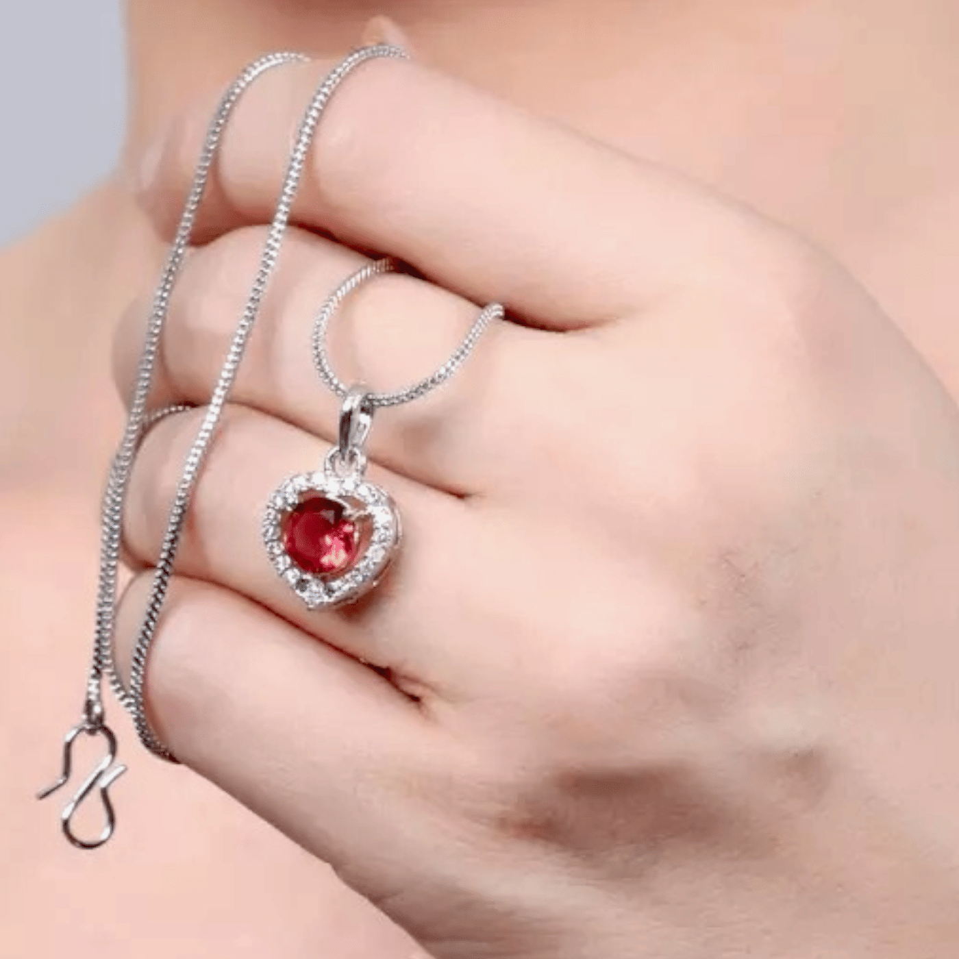 AKLINA Silver Pendant set ( Pack of 1 )