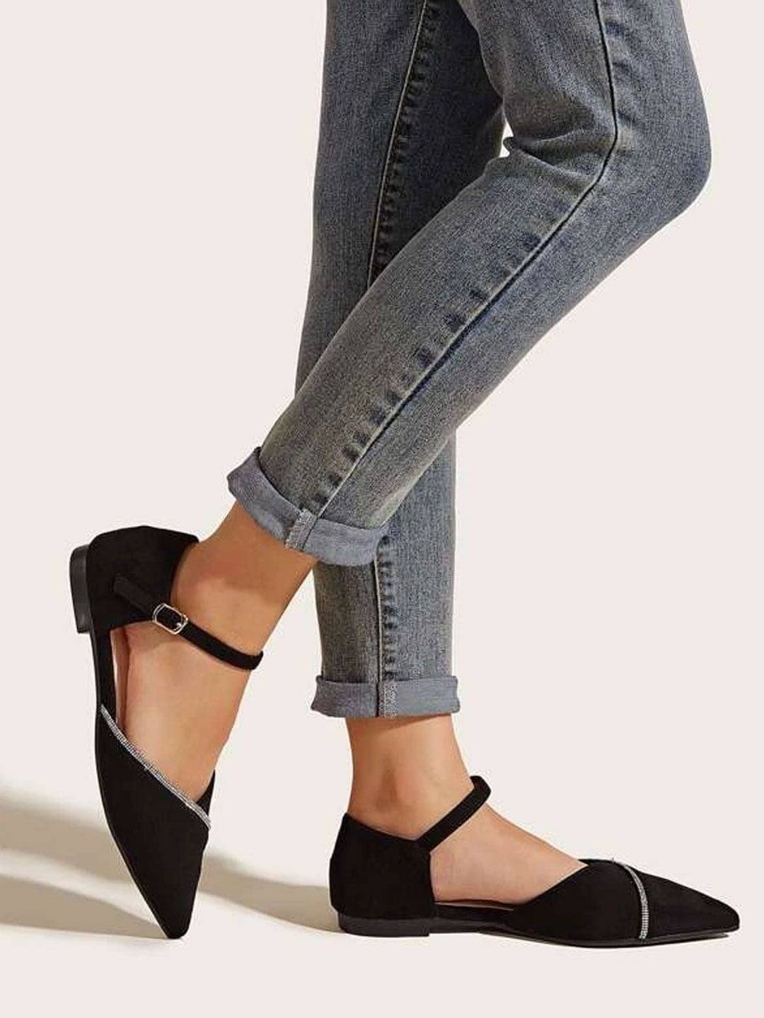     			Shoetopia - Black Women's Flats