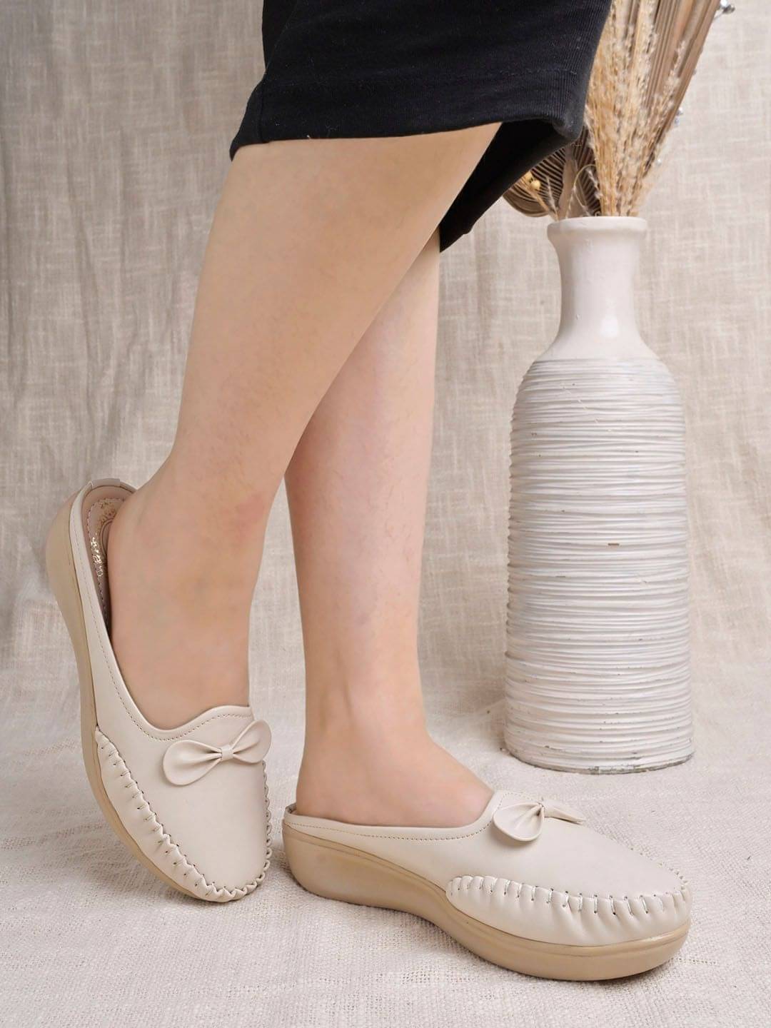     			Shoetopia Cream Women's Loafers