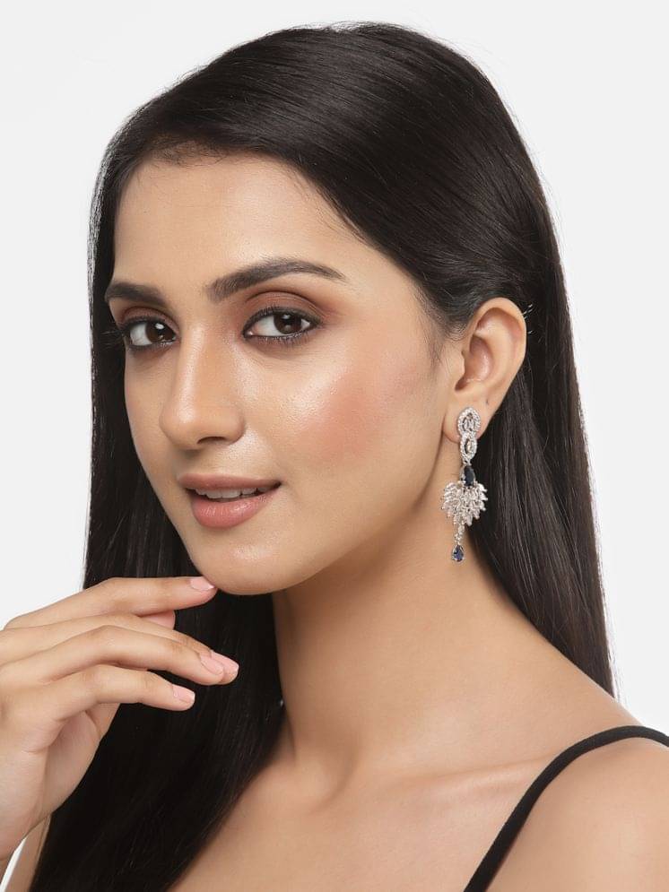     			Zeneme Blue Danglers Earrings ( Pack of 1 )