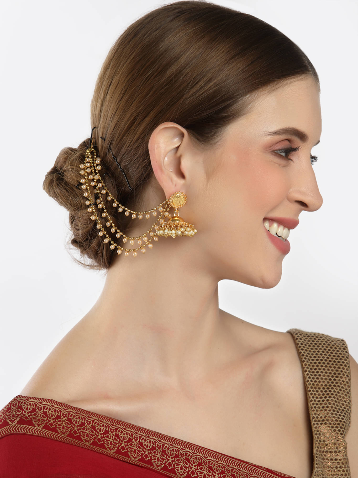     			Zeneme Gold Danglers Earrings ( Pack of 1 )