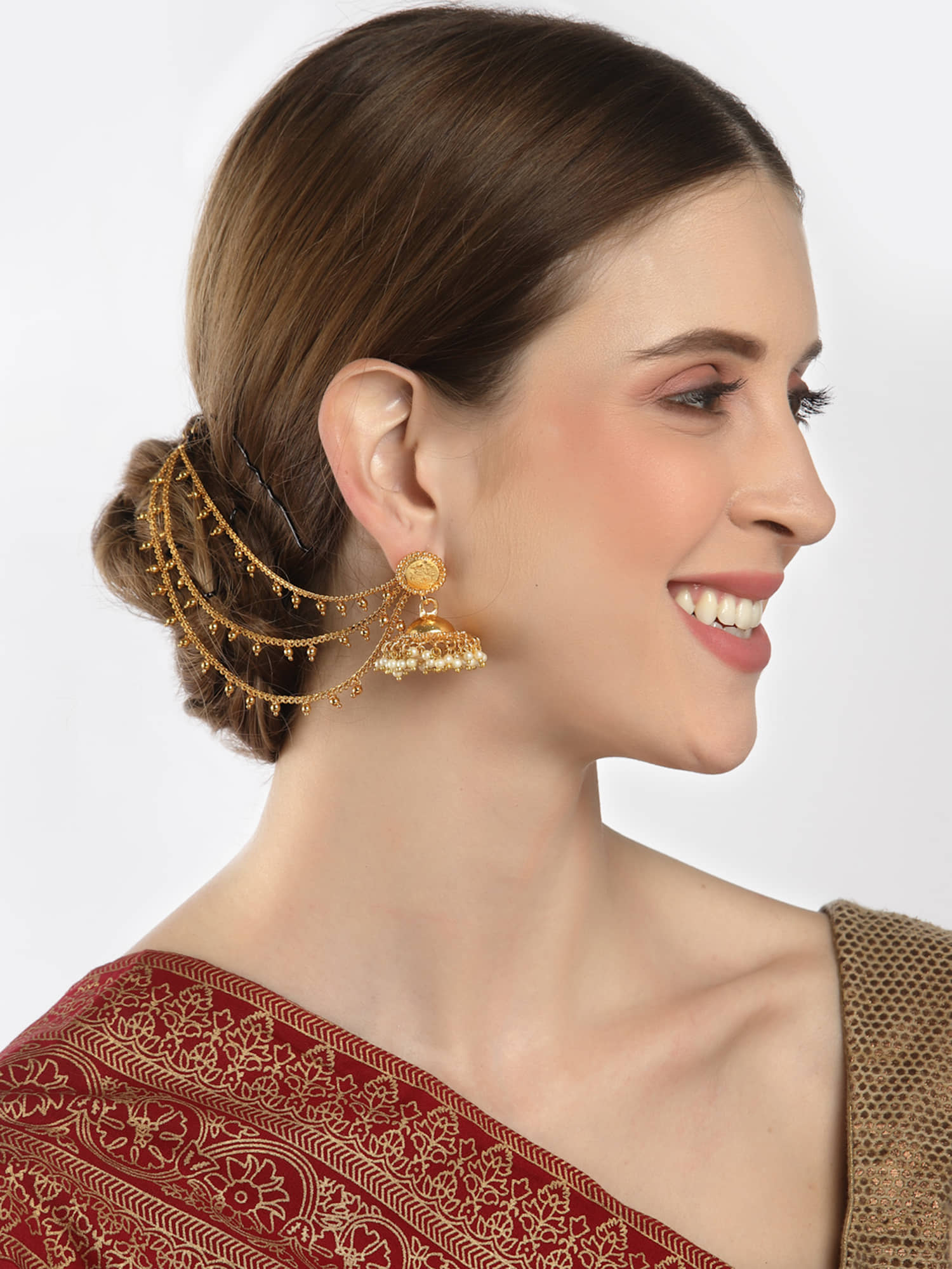 Zeneme Gold EarCuff Earrings ( Pack of 1 )