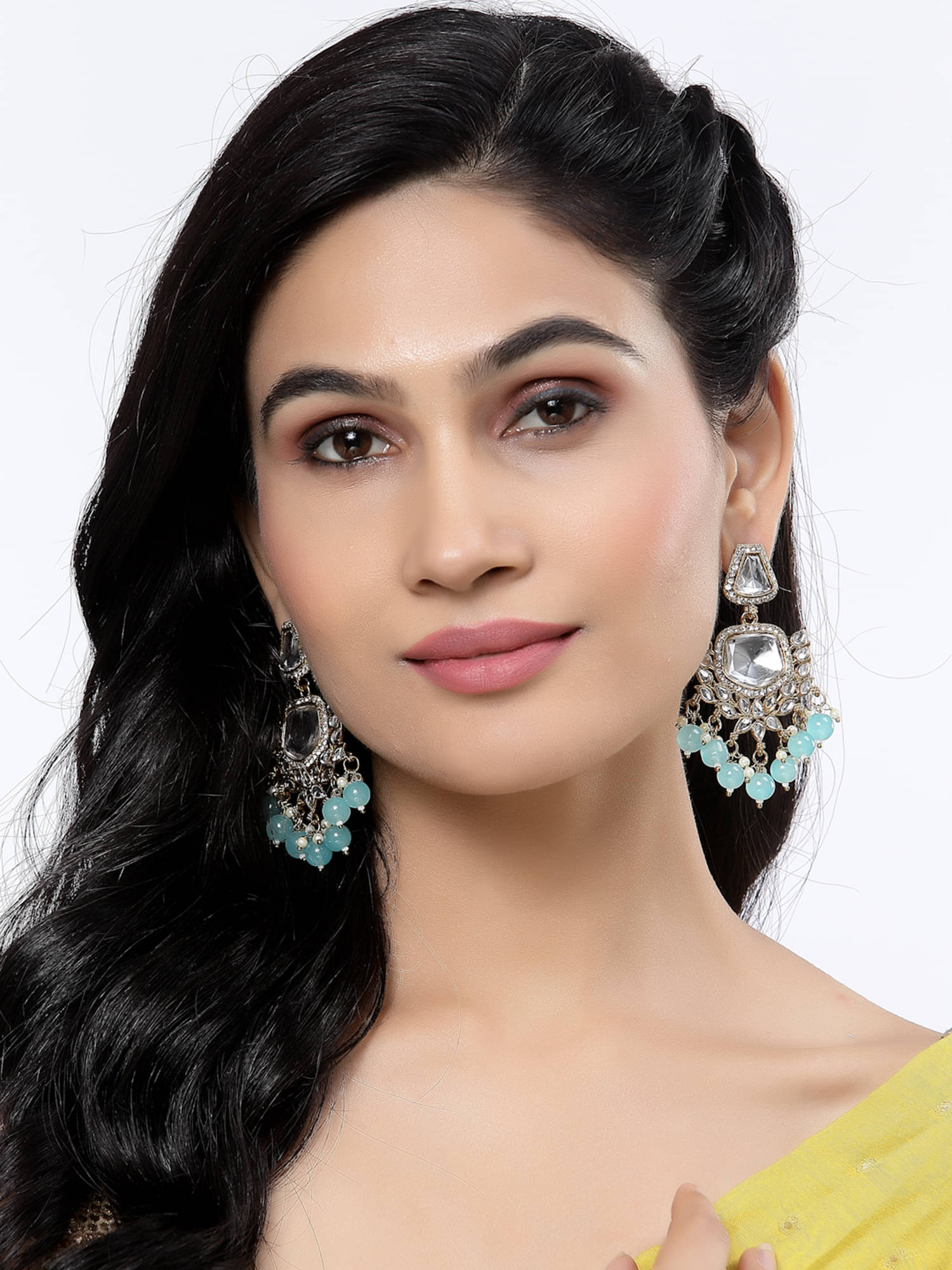     			Zeneme Sea Green Danglers Earrings ( Pack of 1 )