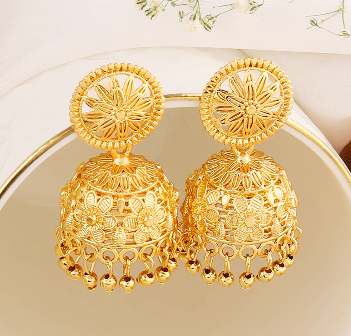     			Bhagya Lakshmi Golden Jhumki Earrings ( Pack of 1 )