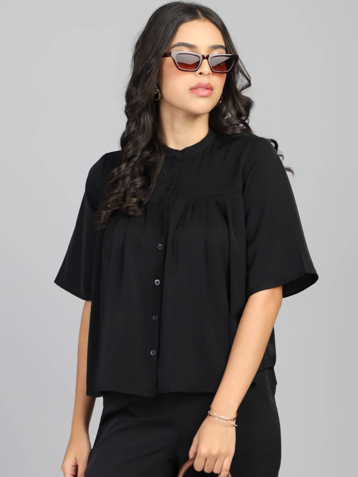 FITHUB Women Solid Polyester Shirt ( Black ) FITHUB Women Solid Polyester Shirt ( Black )