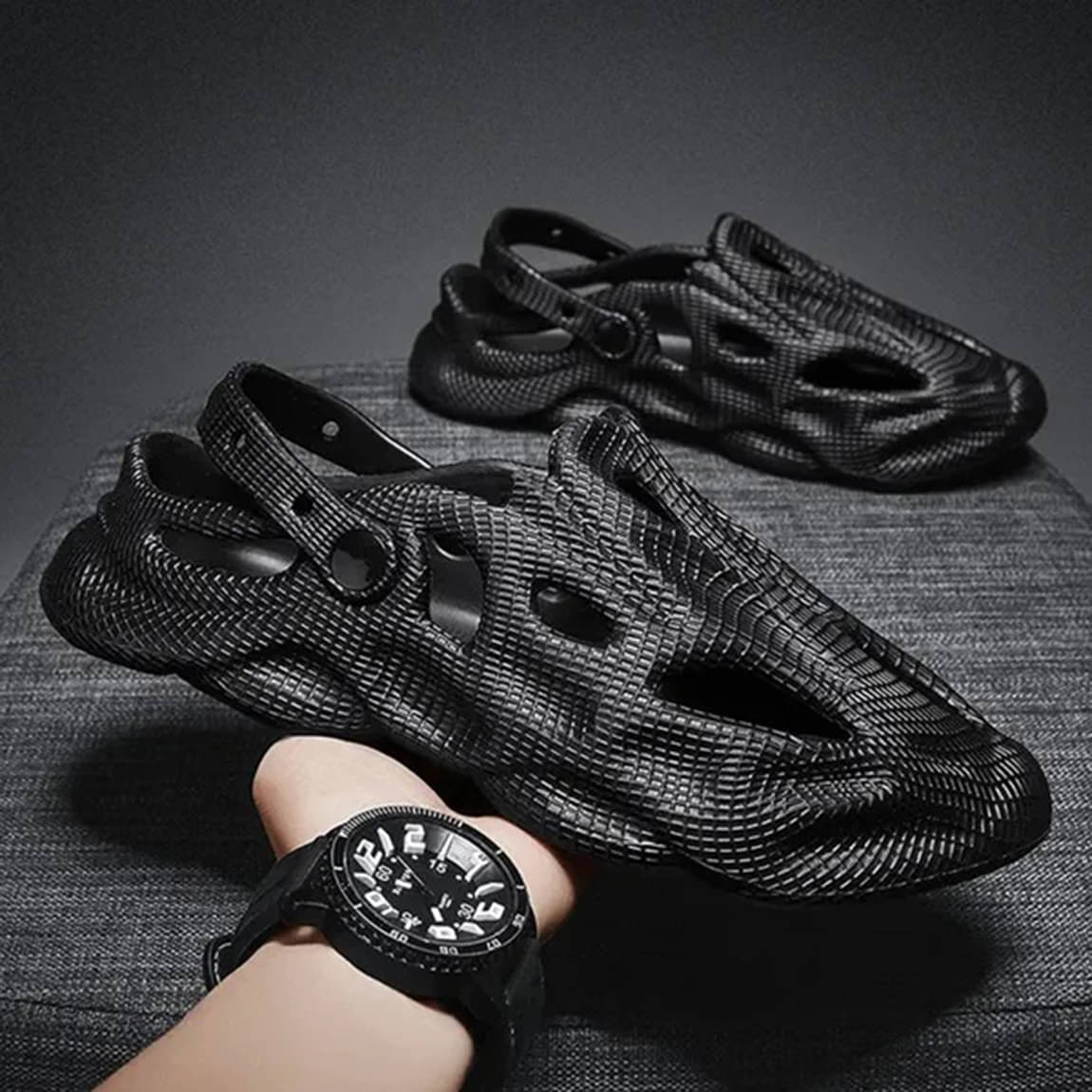     			Secritas - Black Men's Clogs