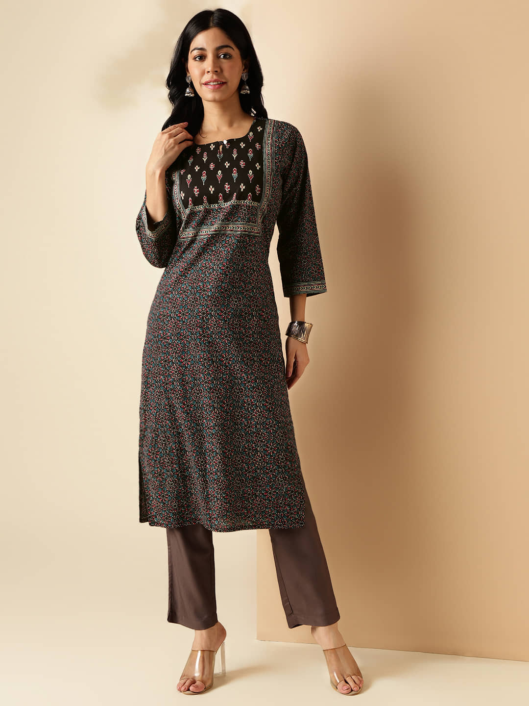 Vbuyz Cotton Printed Straight Women's Kurti - Black ( Pack of 1 ) - Kurtis, Tunics | Buy online on ZillyBuy