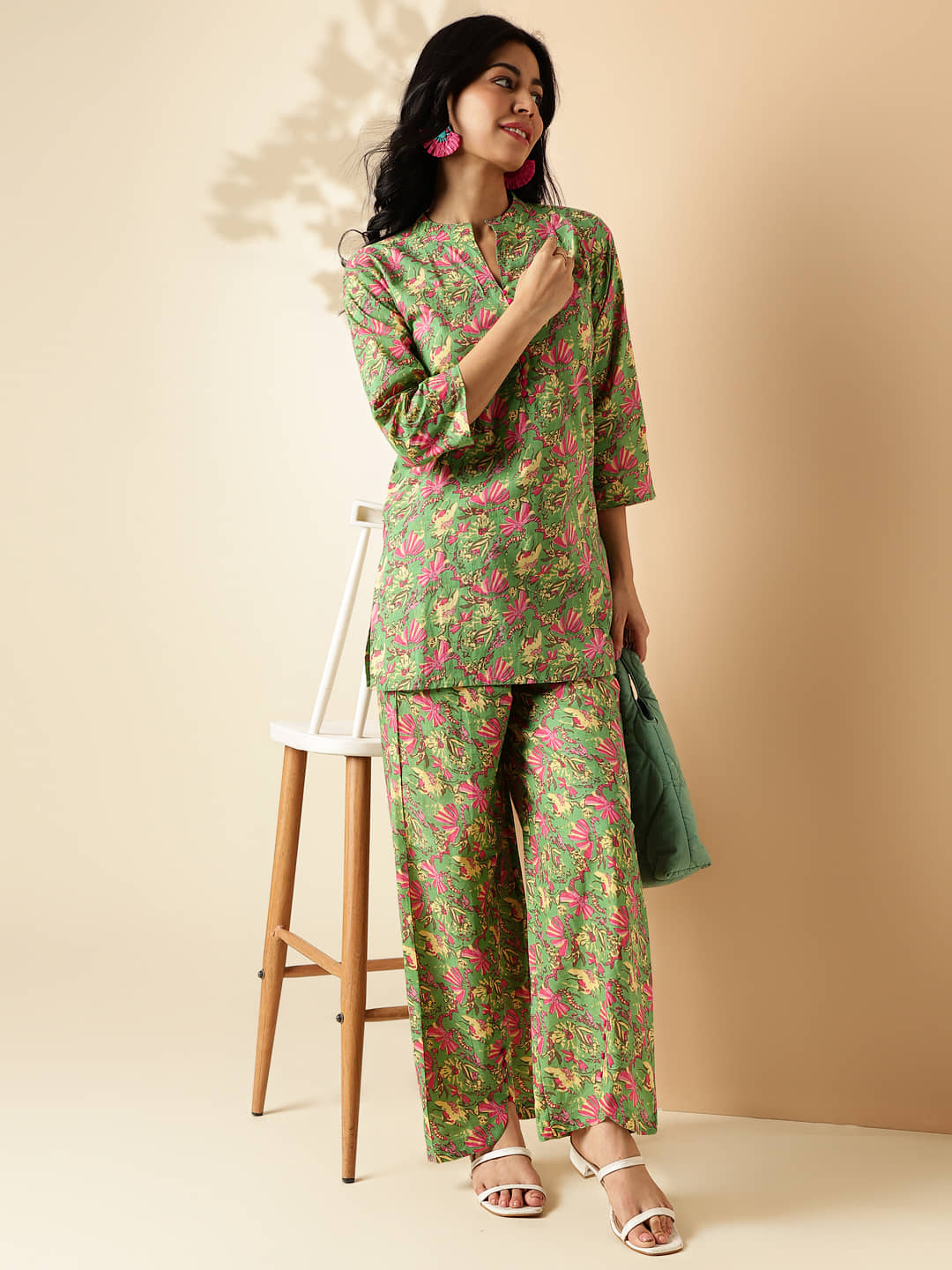 Vbuyz Women Printed Kurta With Palazzos Co-Ord Set ( Yellow )