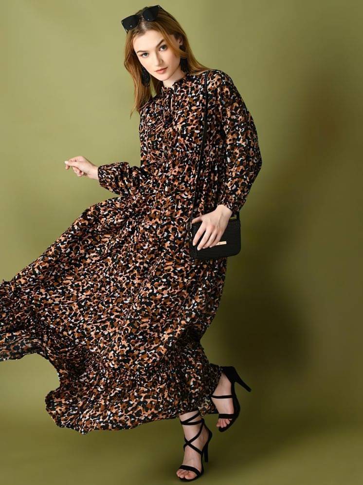 ZWERLON Women Crepe Printed Fit & Flare Dress ( Black ) ZWERLON Women Crepe Printed Fit & Flare Dress ( Black )