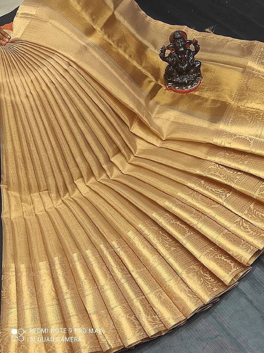 A TO Z CART Jacquard Solid Saree With Unstitched Blouse Piece ( Mustard ) A TO Z CART Jacquard Solid Saree With Unstitched Blouse Piece ( Mustard )