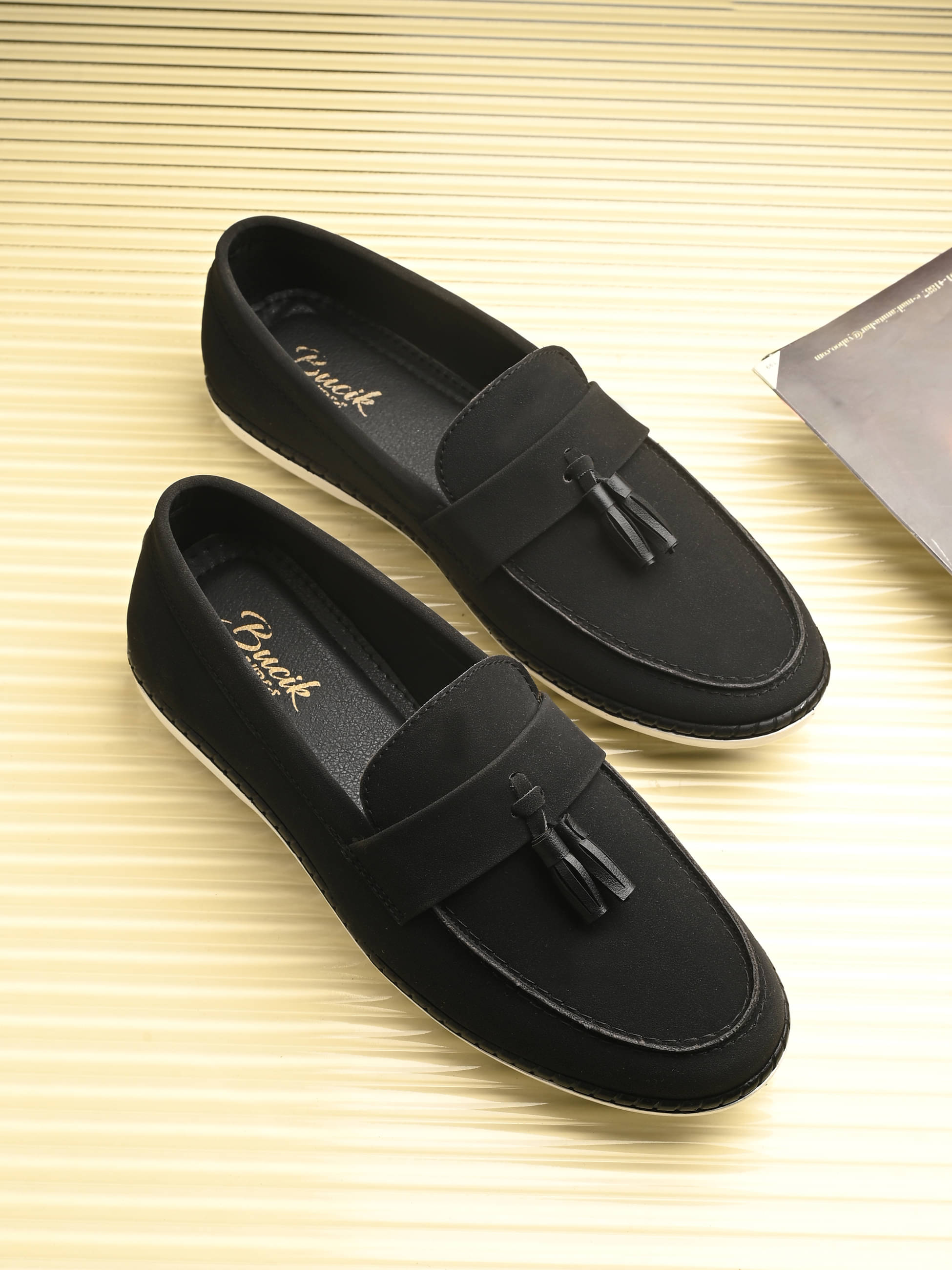     			Bucik BCK10172-BLACK Black Men's Slip-on Shoes