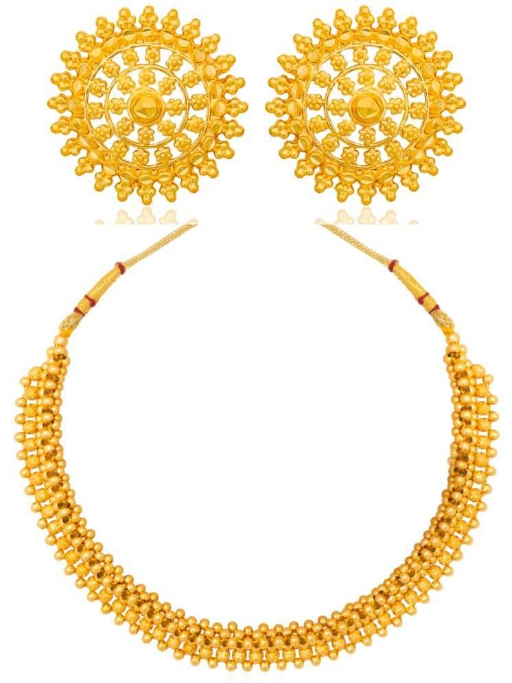    			Drashti Collection White Brass Necklace Set ( Pack of 1 )