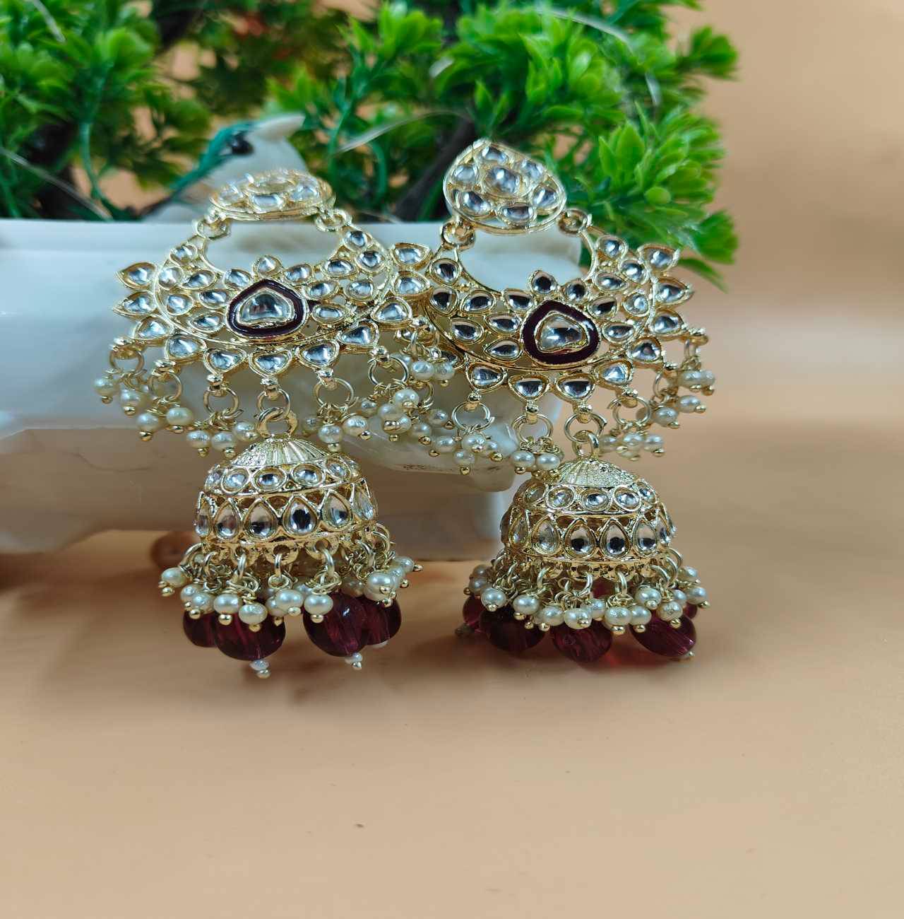     			Jiyanshi fashion Purple Jhumki Earrings ( Pack of 1 )
