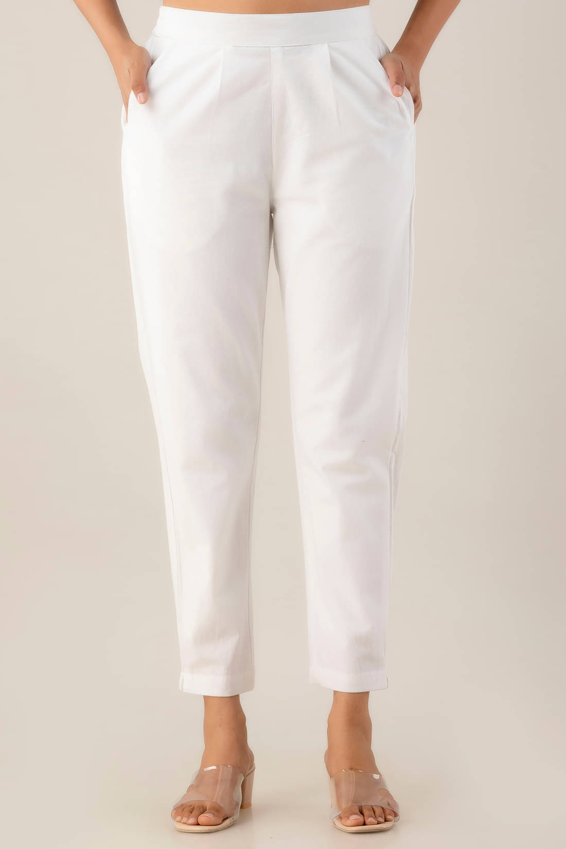     			Kohsh White Cotton Regular Women's Cigarette Pants ( Pack of 1 )