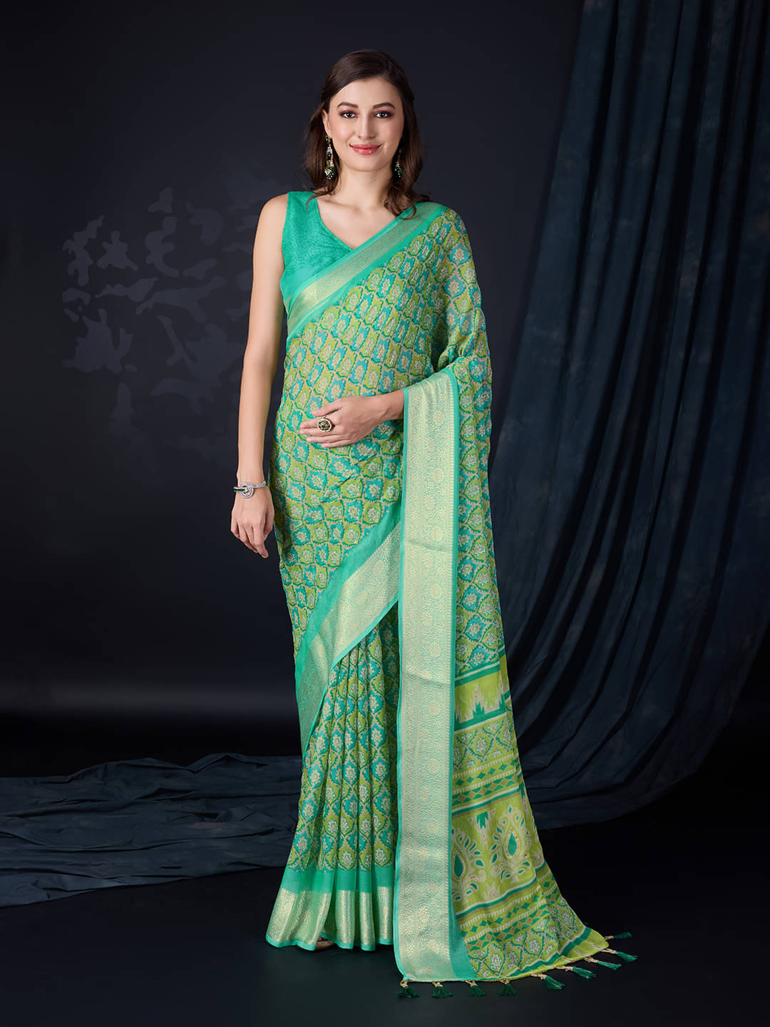     			Rekha Maniyar Chiffon Printed Saree With Unstitched Blouse Piece ( Teal )