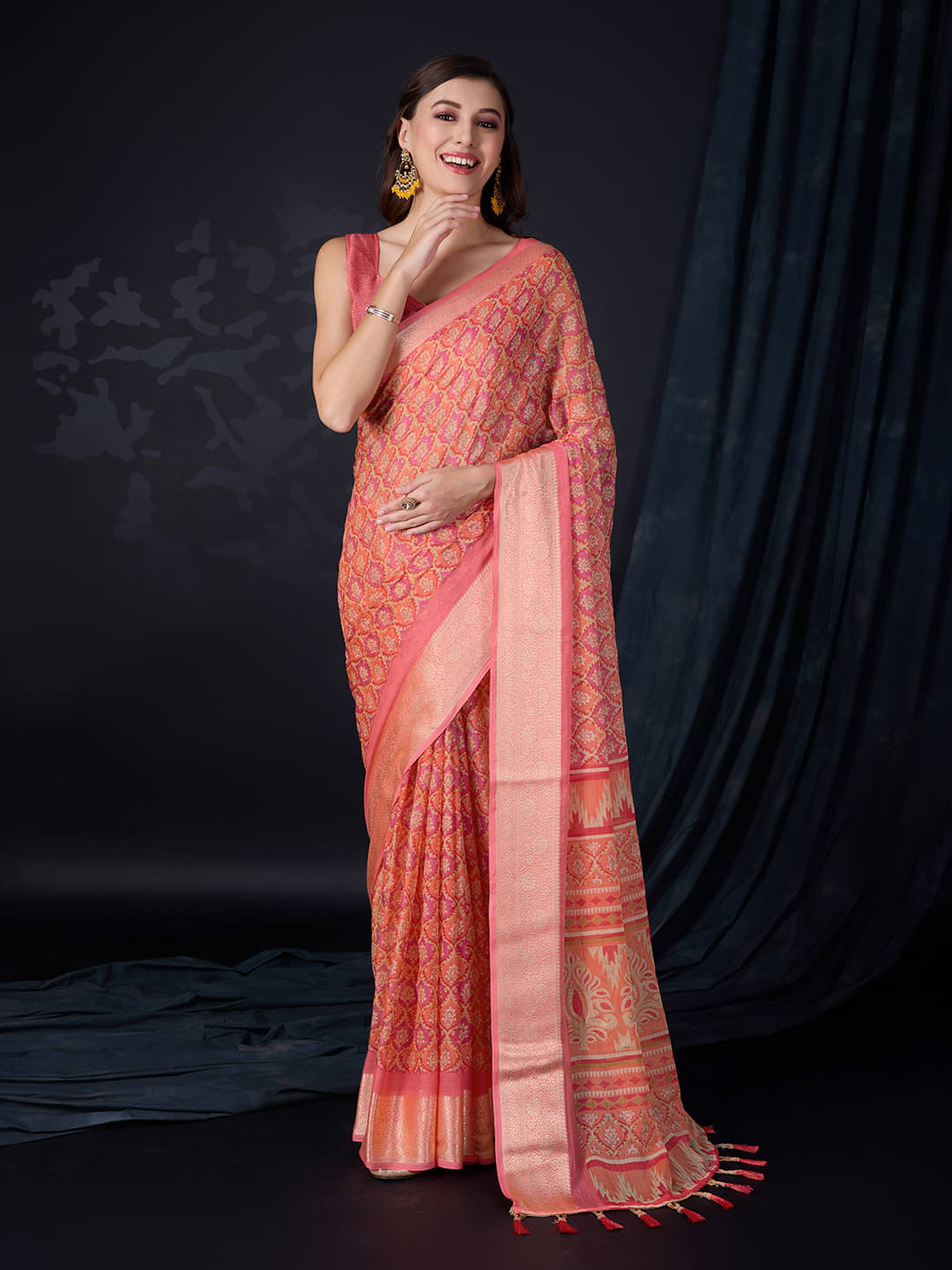     			Rekha Maniyar Chiffon Printed Saree With Unstitched Blouse Piece ( Pink )