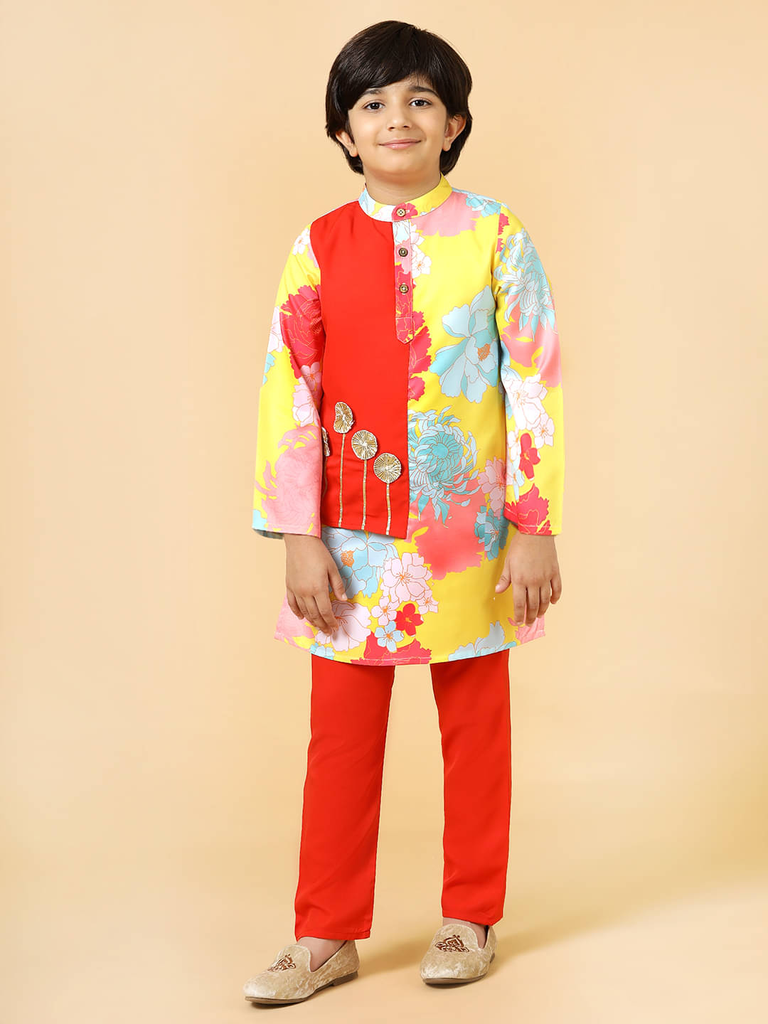     			A.T.U.N. Pack of 1 Boys Linen ( Yellow & Red )
