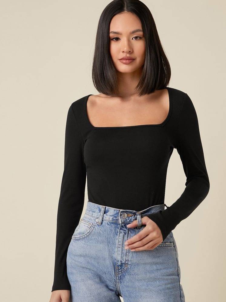 Aahwan Women's Polyester Regular Top ( Black )     			Aahwan Women's Polyester Regular Top ( Black )