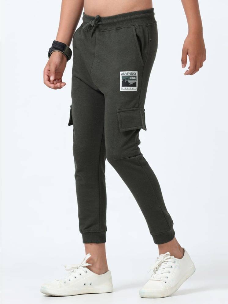     			CODEZ Pack of 1 Boys Cotton Blend Trackpant ( Olive )