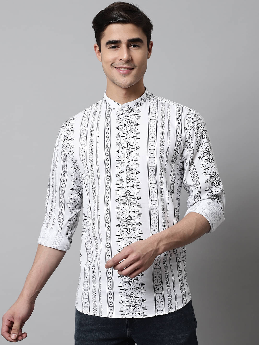     			MAJESTIC MAN White Cotton Men's Regular Kurta ( Pack of 1 )