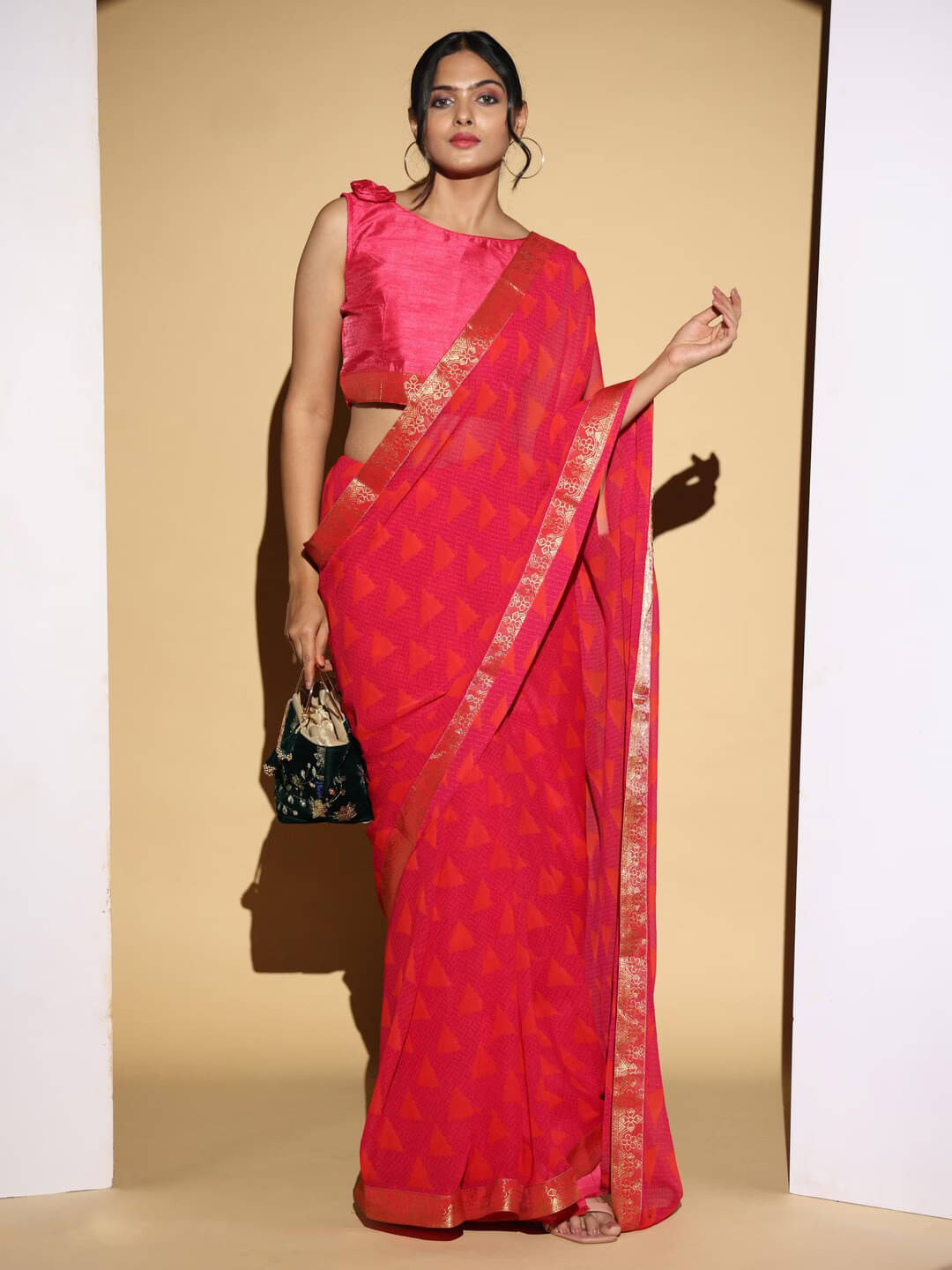 PHORIA STYLE Georgette Printed Saree With Unstitched Blouse Piece ( Pink ) PHORIA STYLE Georgette Printed Saree With Unstitched Blouse Piece ( Pink )